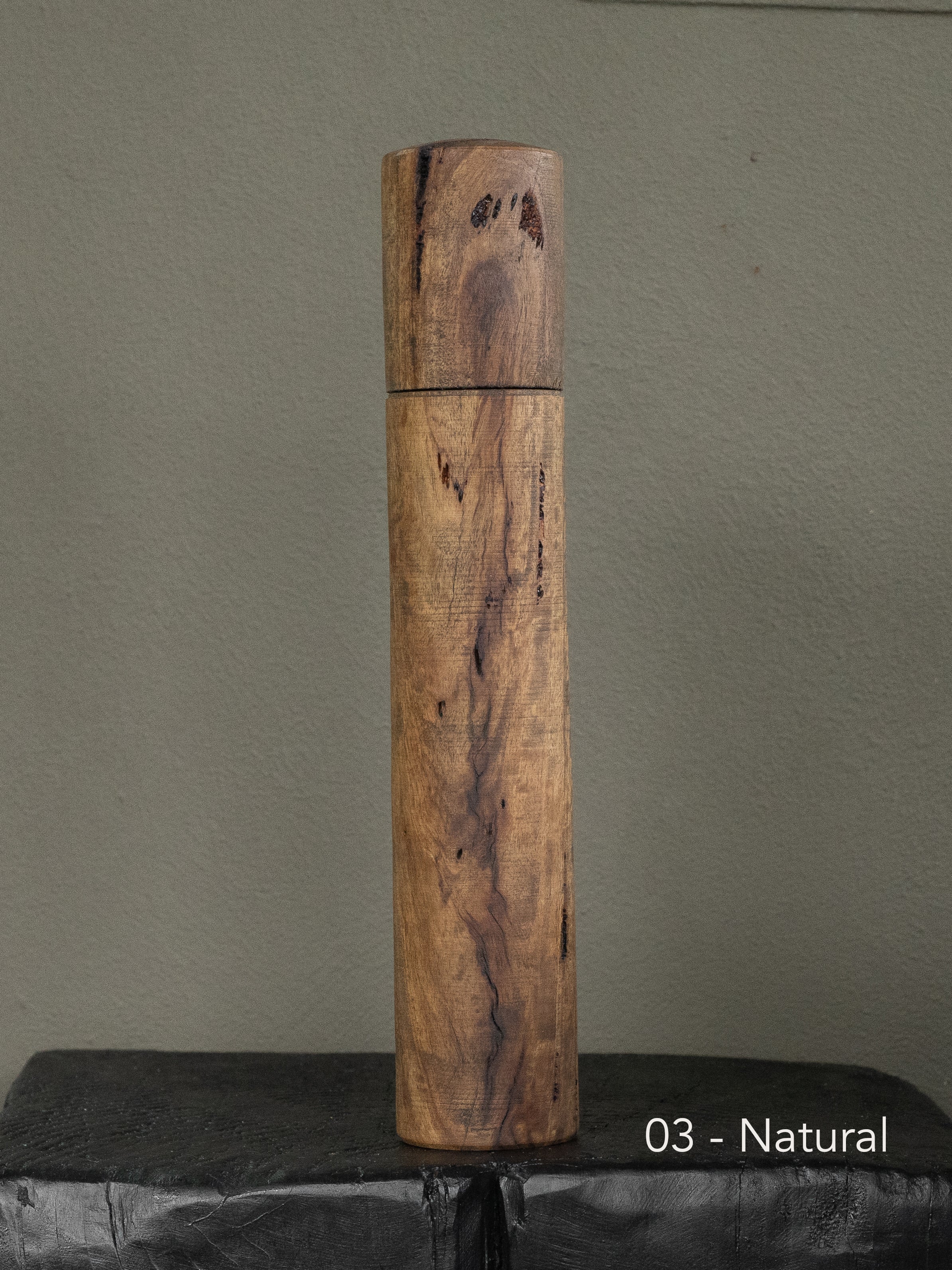 Post Gum Pepper Mill