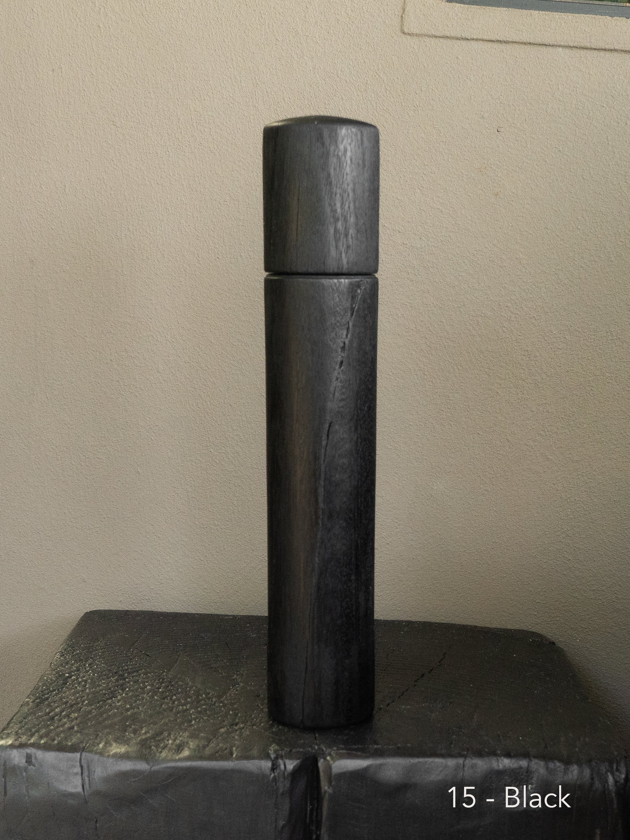 Post Gum Pepper Mill