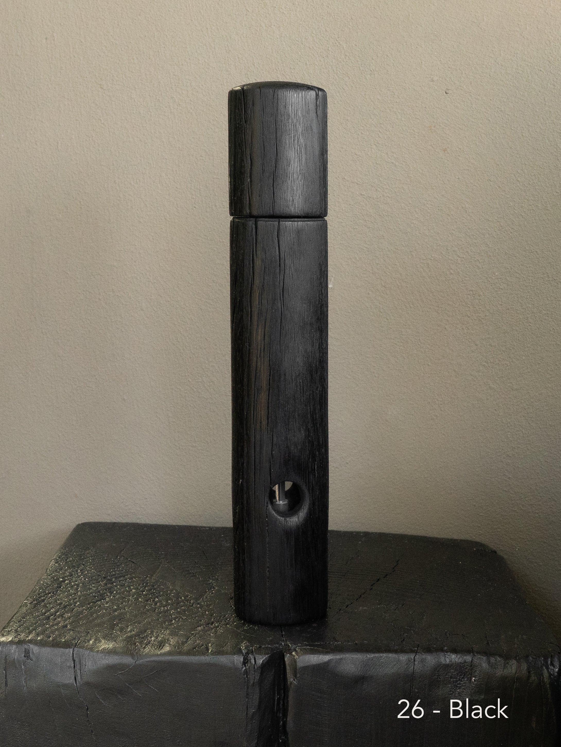 Post Gum Pepper Mill