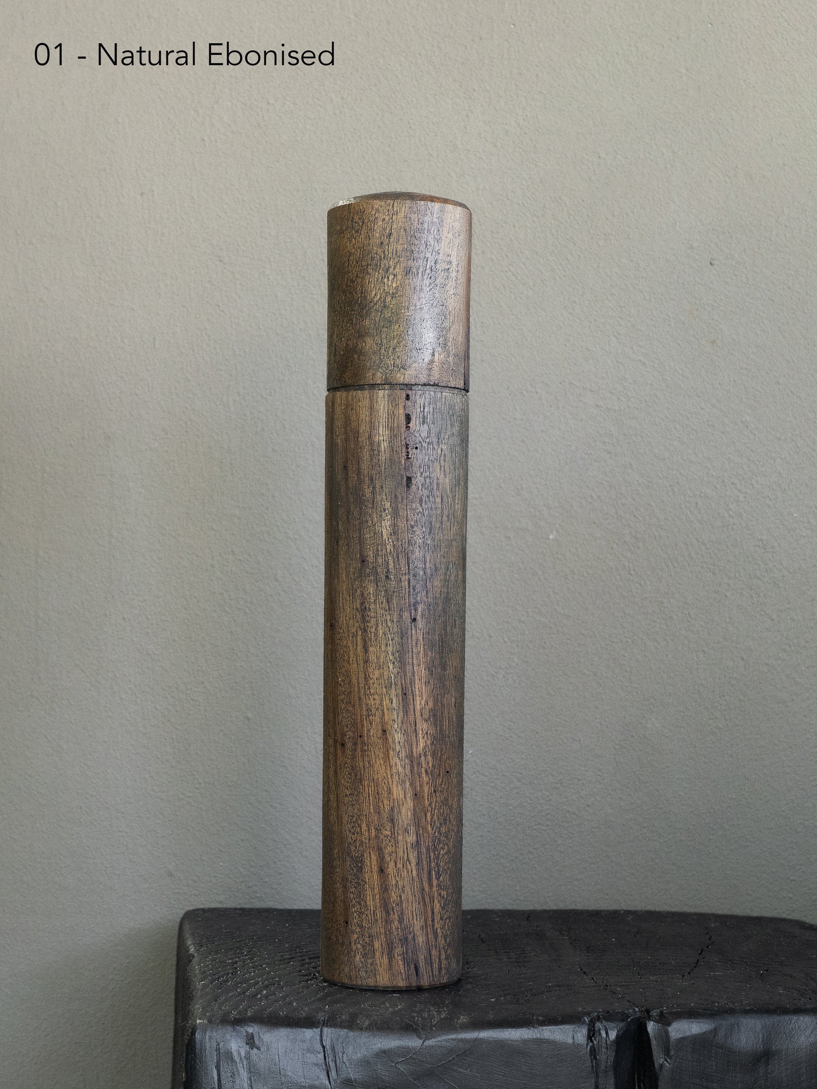 Post Gum Pepper Mill