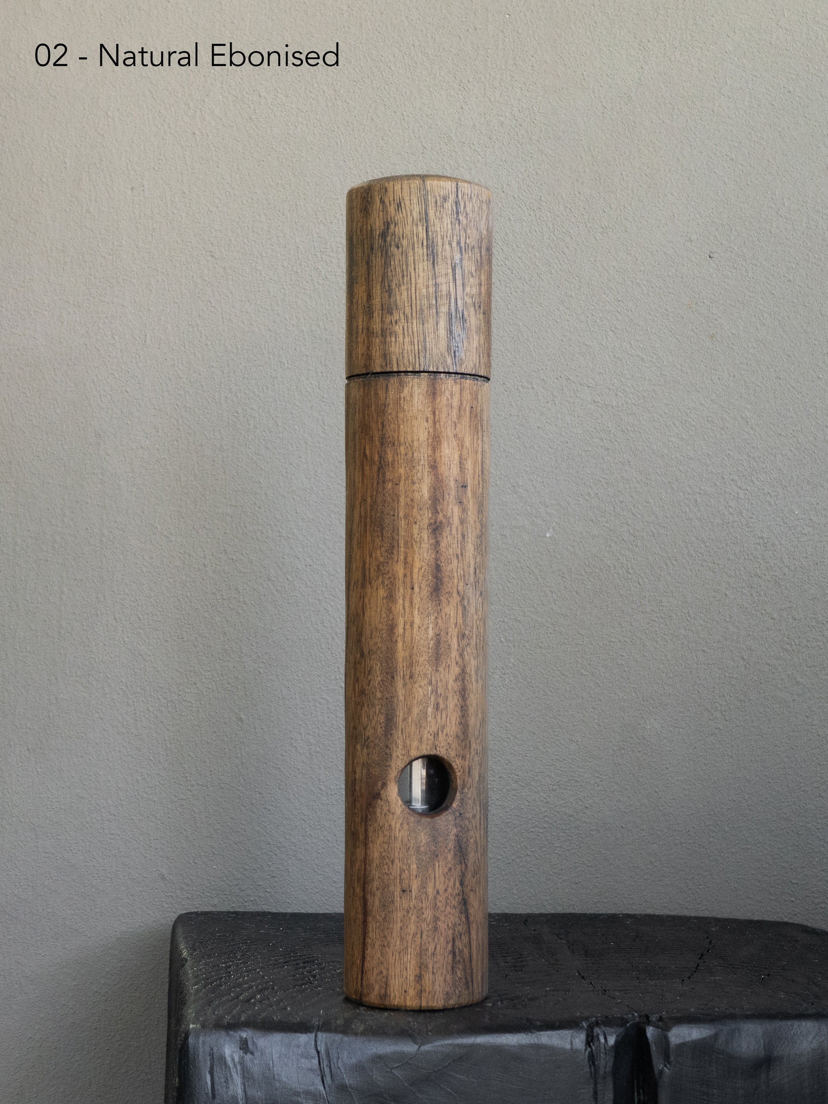 Post Gum Pepper Mill