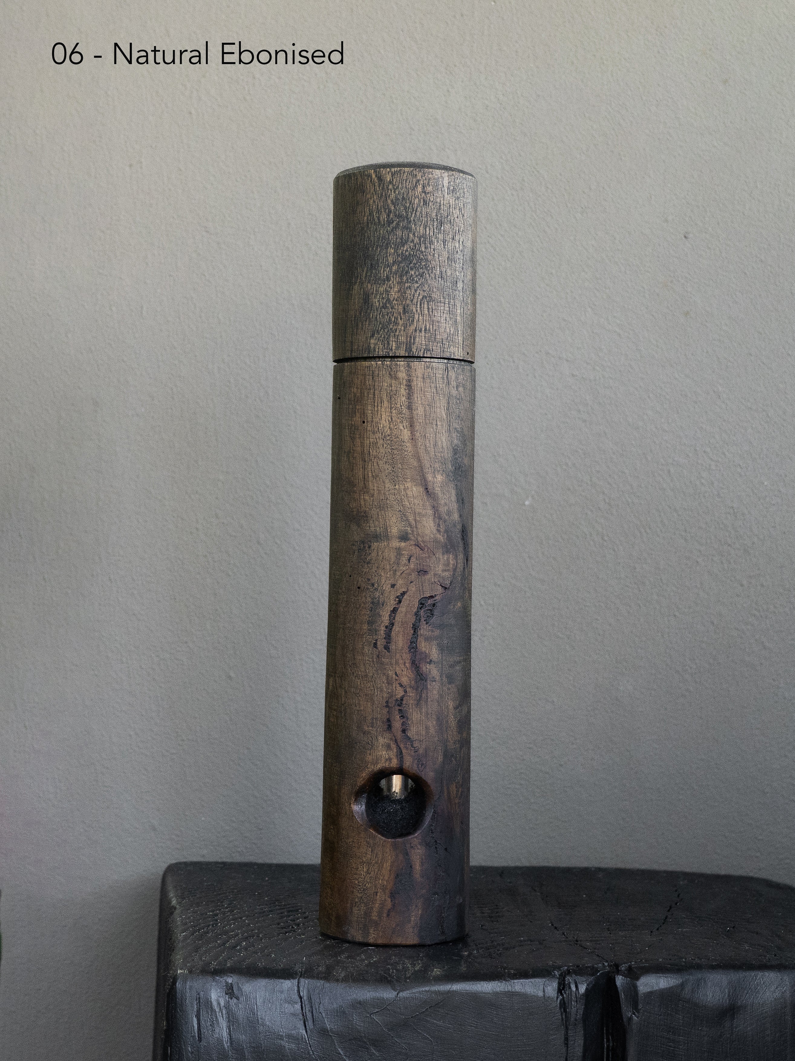 Post Gum Pepper Mill