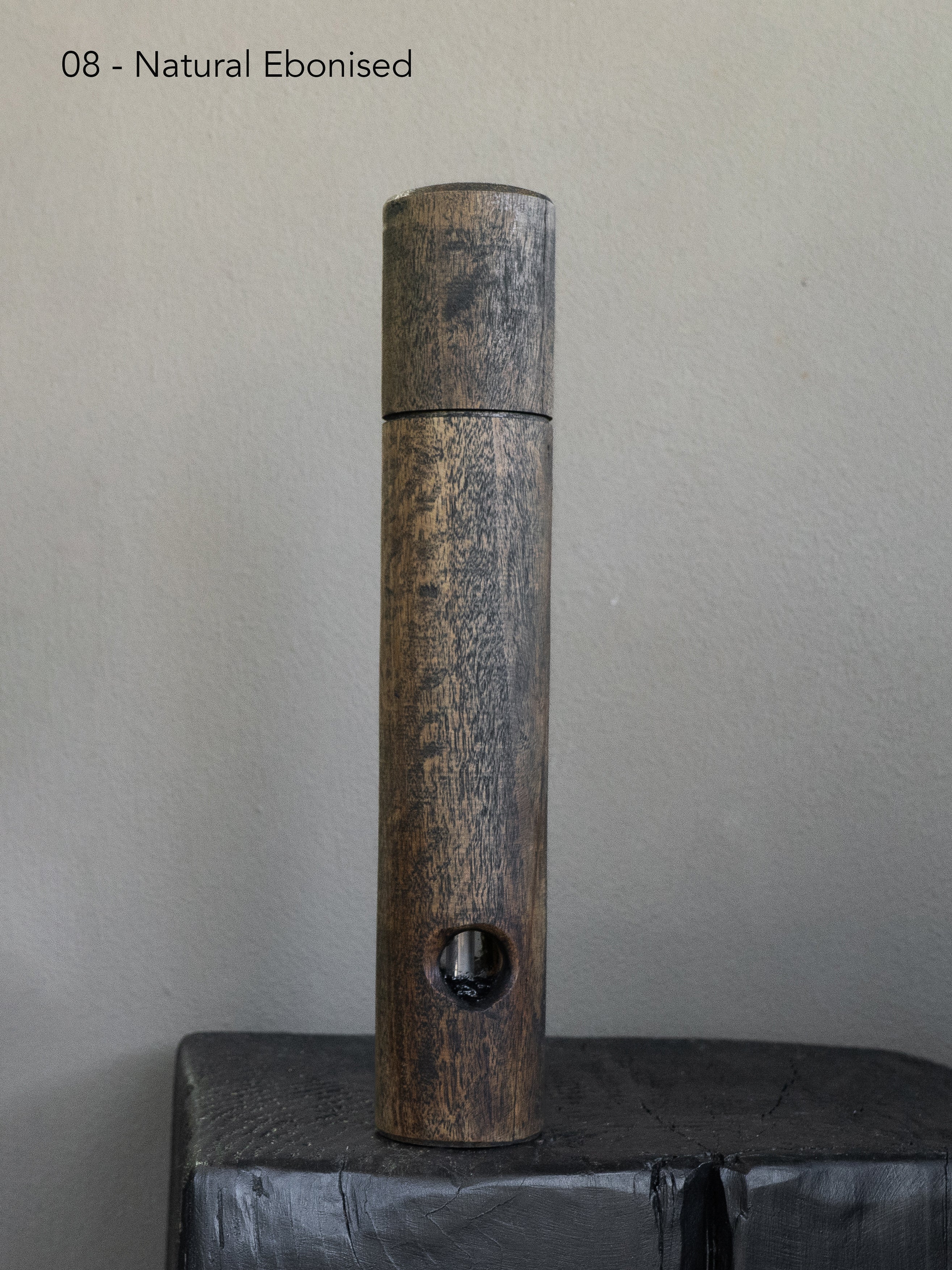Post Gum Pepper Mill