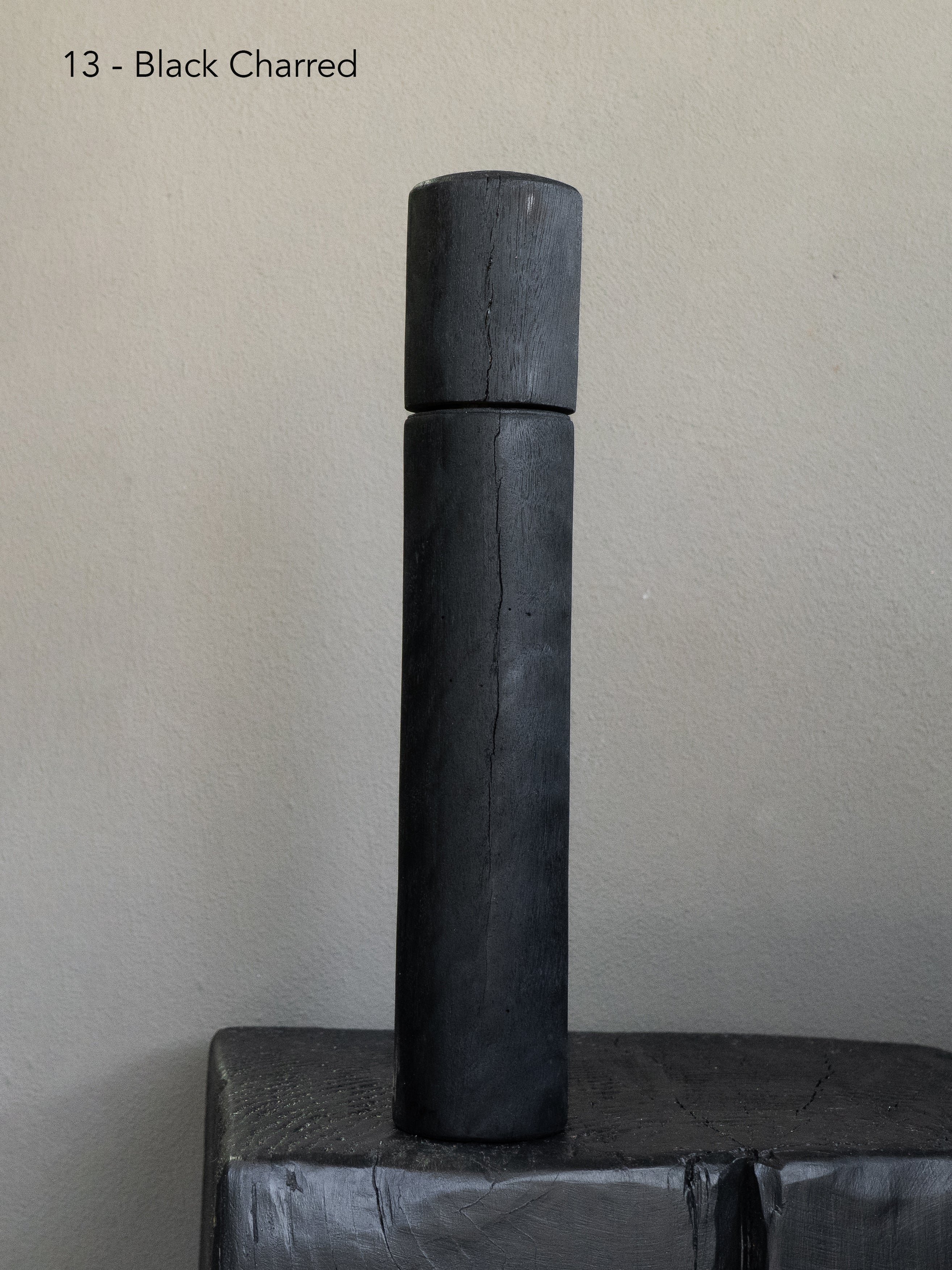 Post Gum Pepper Mill