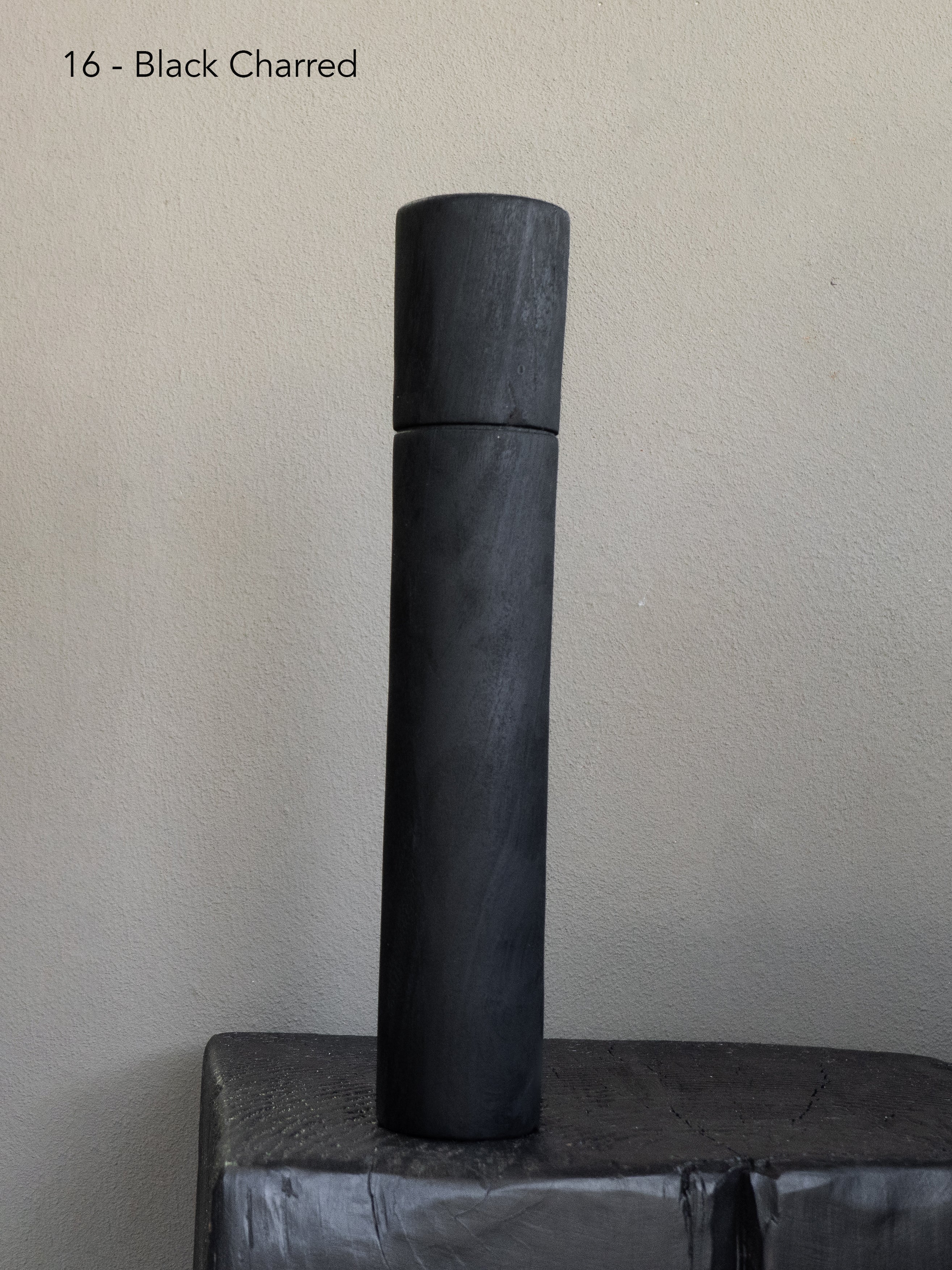 Post Gum Pepper Mill