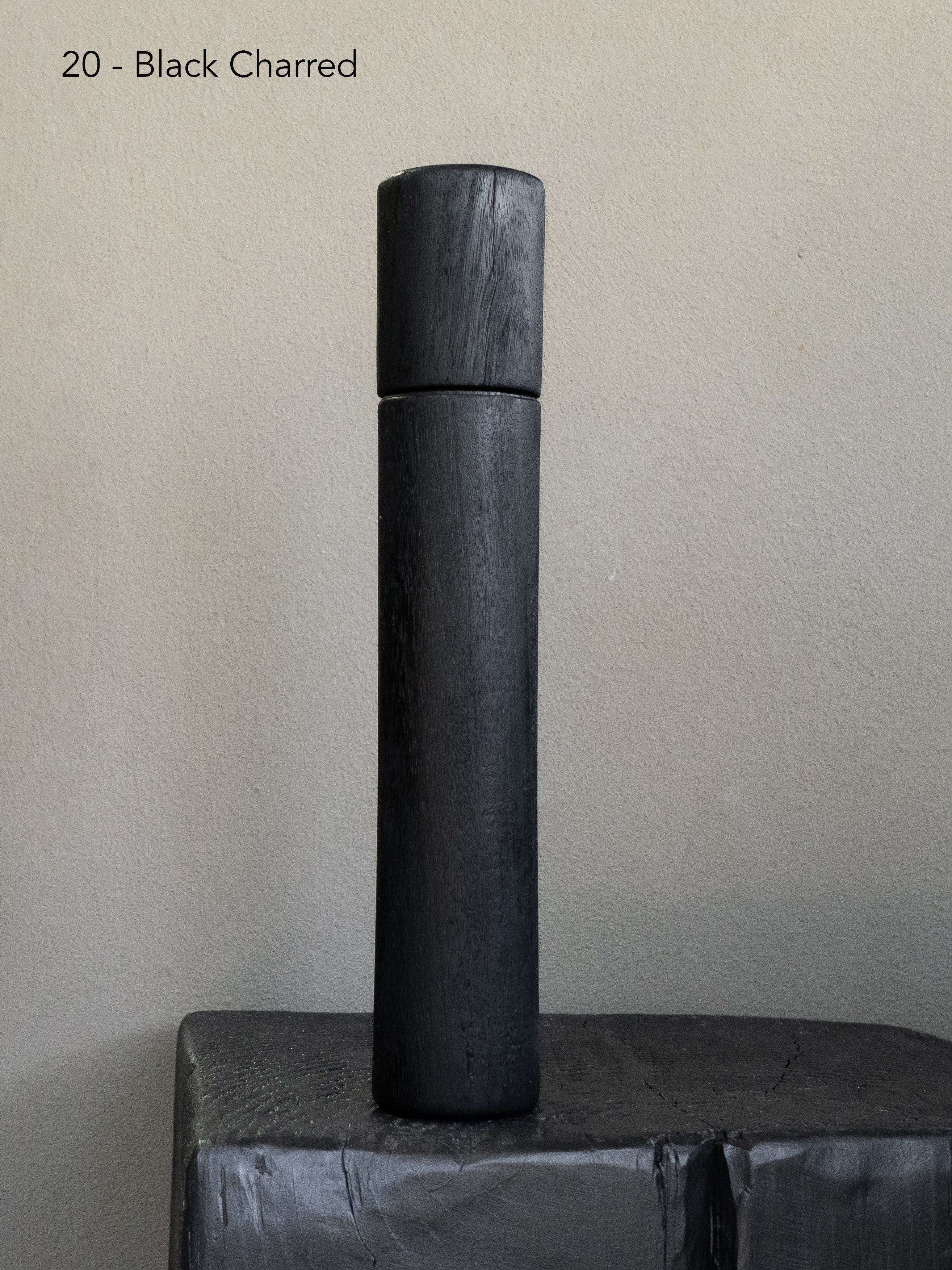 Post Gum Pepper Mill