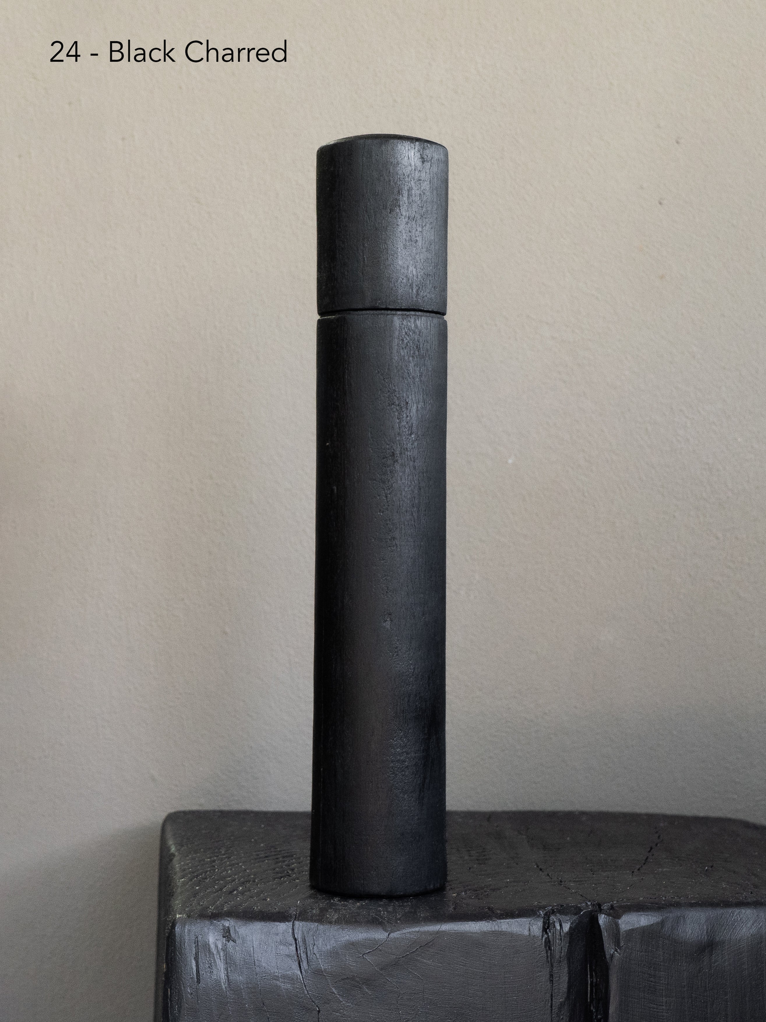 Post Gum Pepper Mill