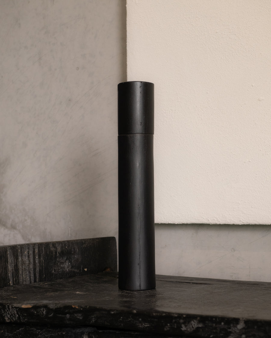 Post Gum Pepper Mill