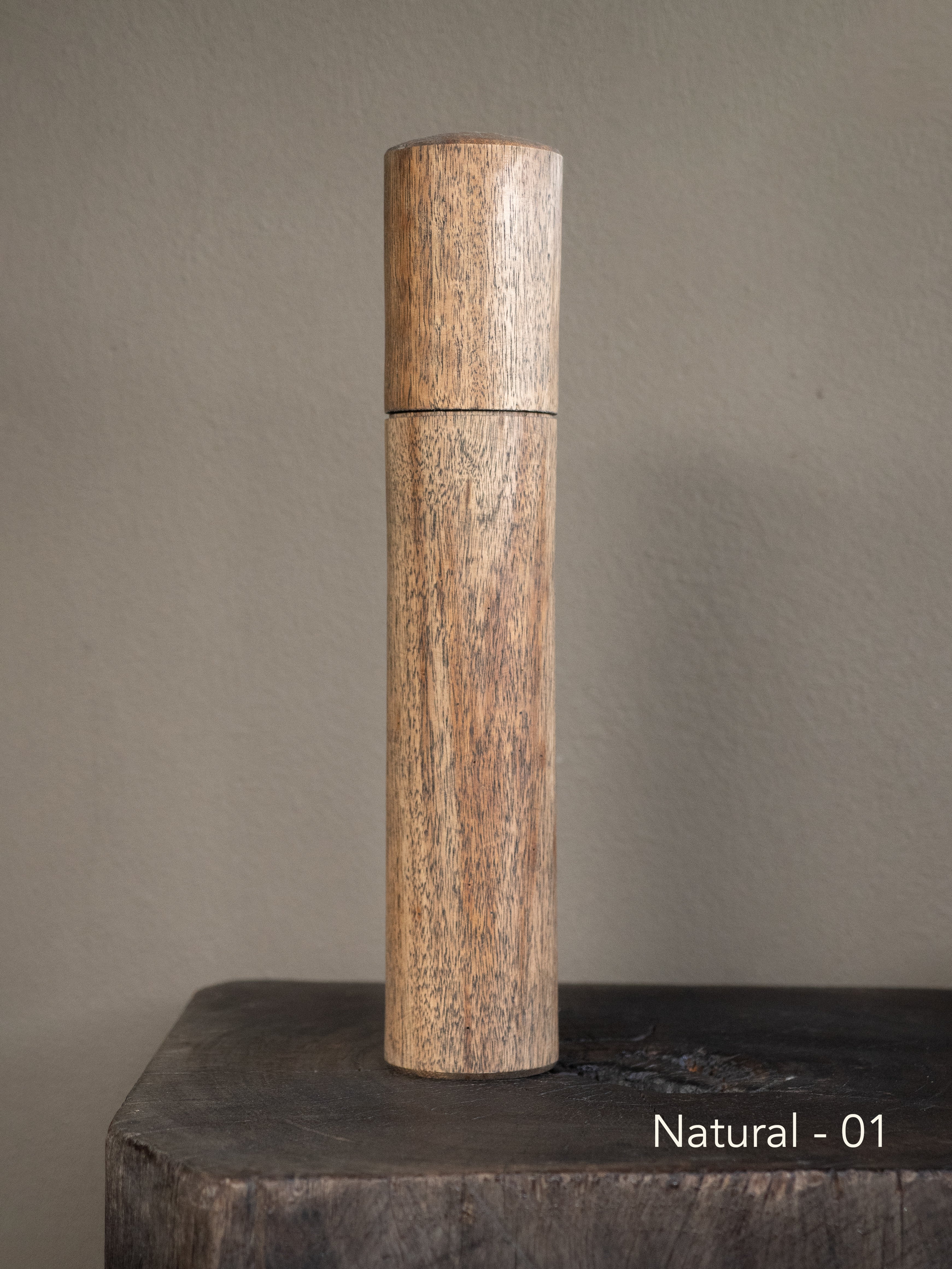 Post Gum Pepper Mill