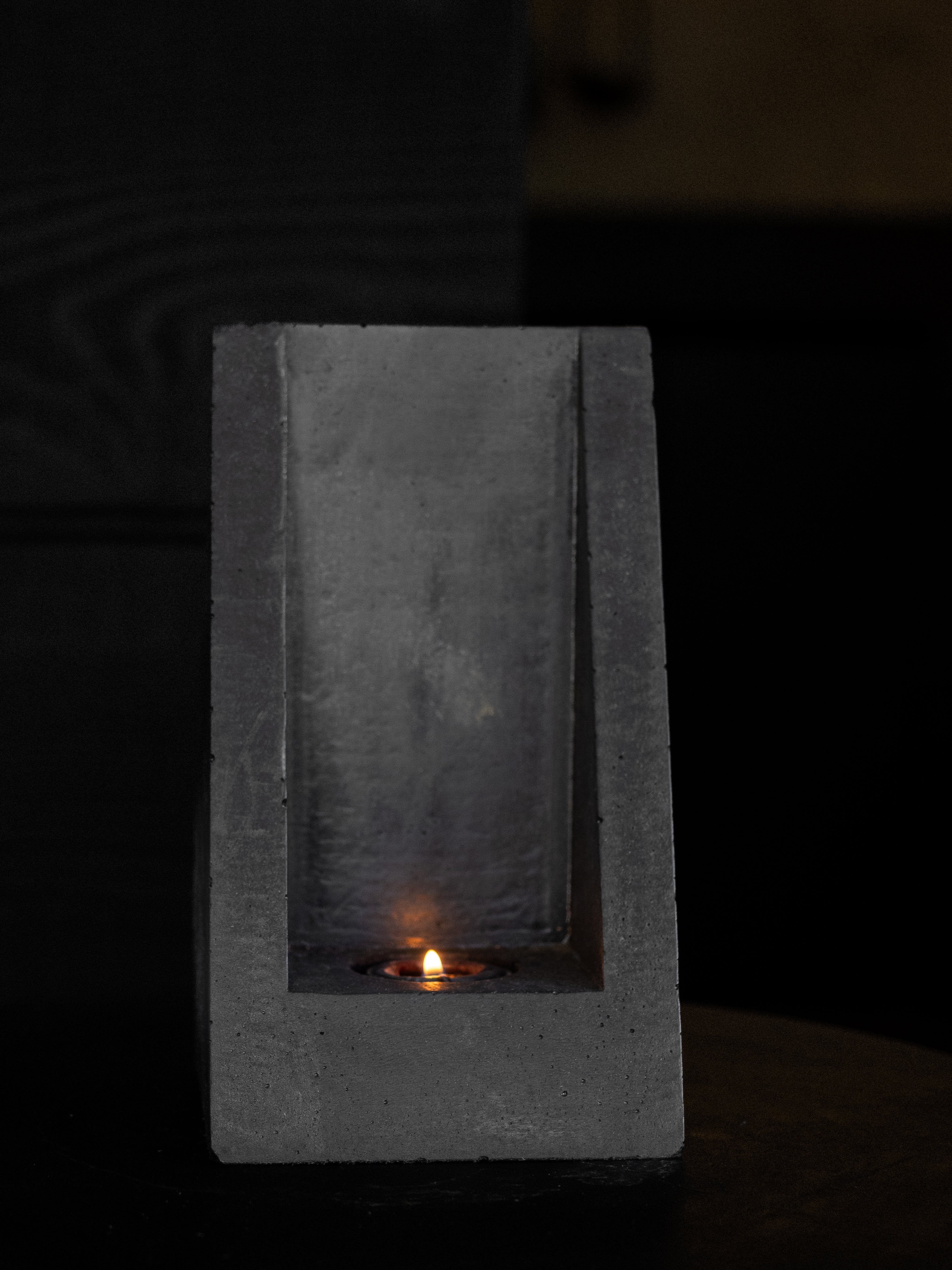 Nascent Tealight Holder