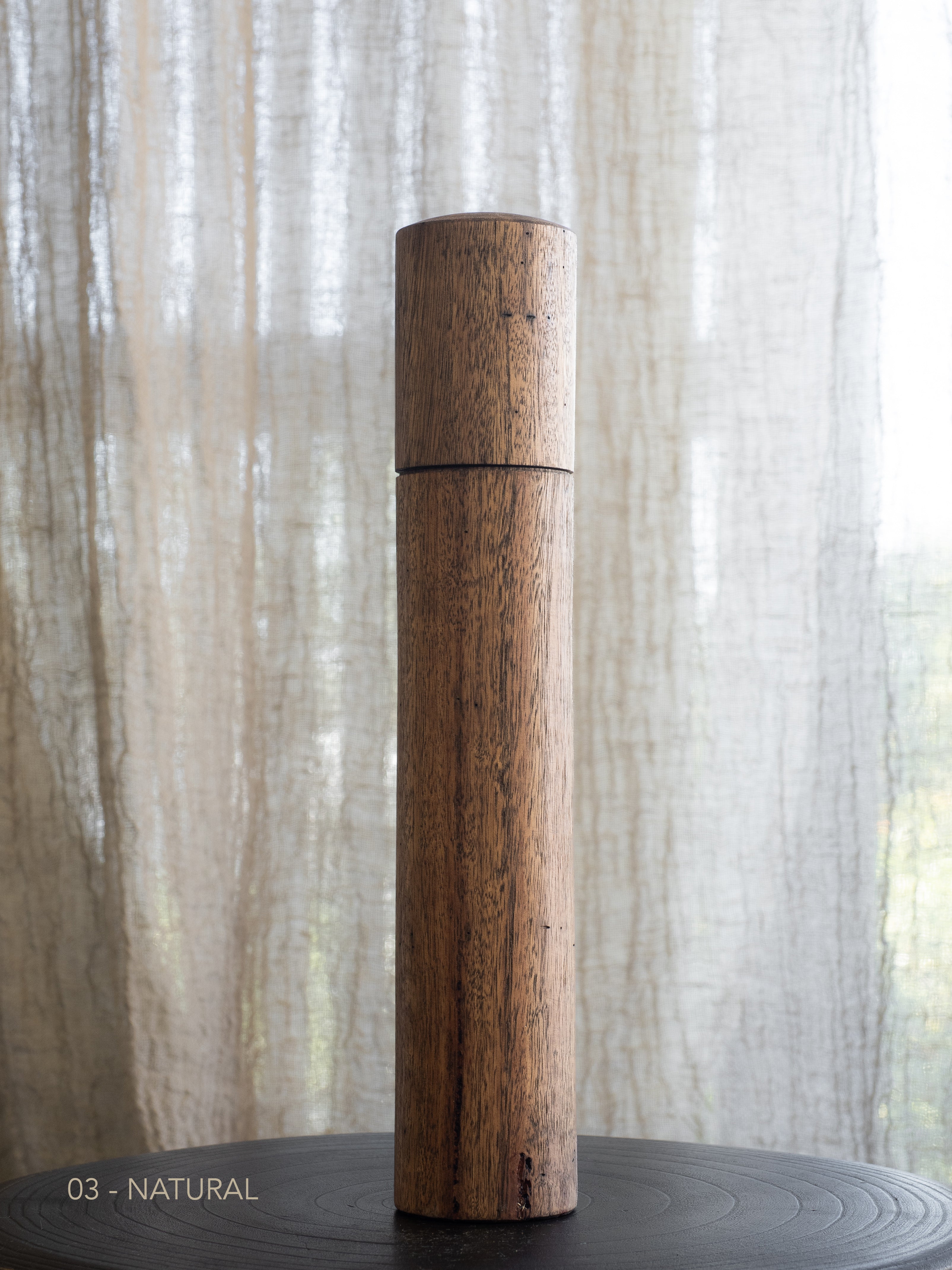 Post Gum Pepper Mill