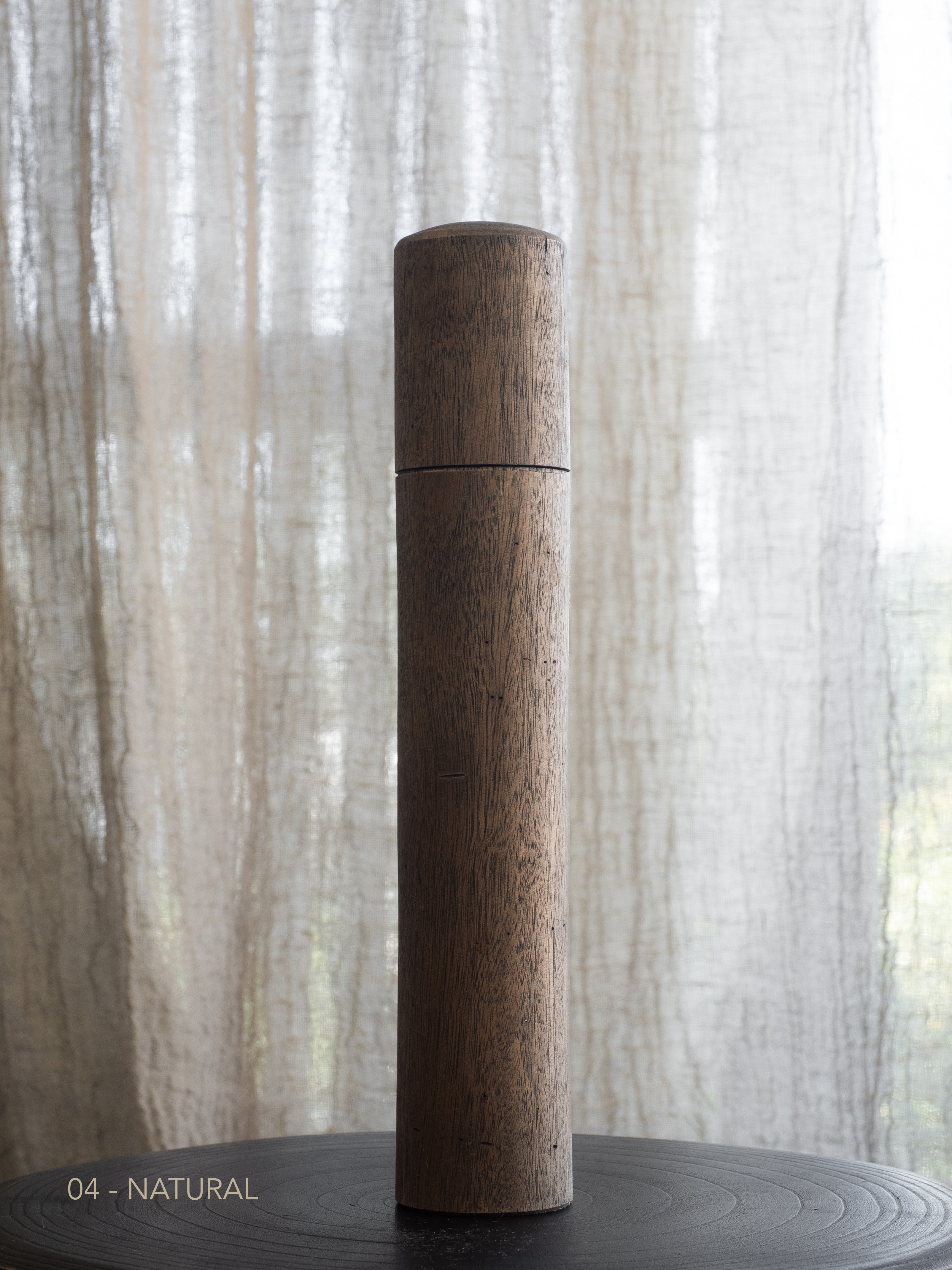 Post Gum Pepper Mill
