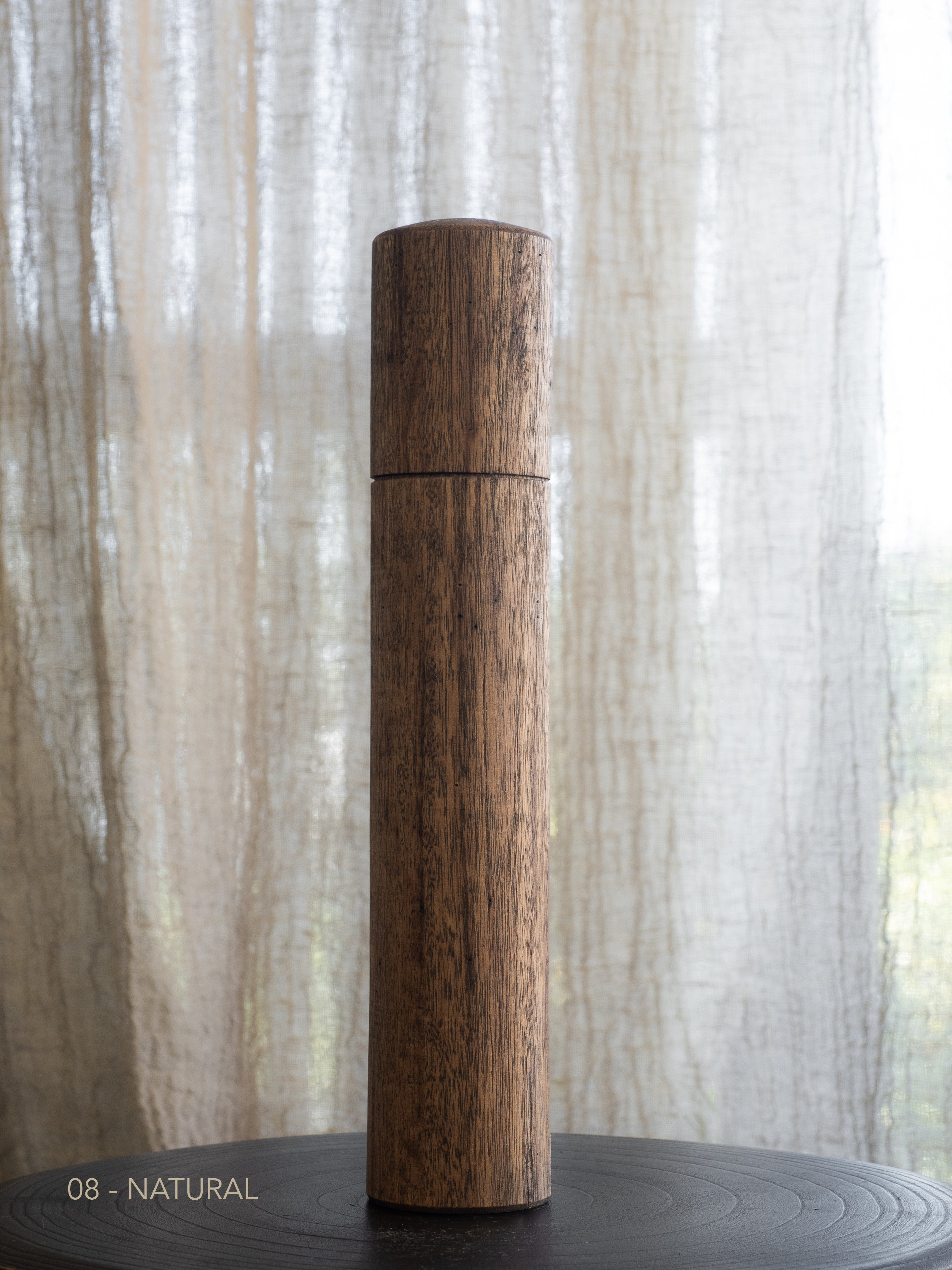 Post Gum Pepper Mill