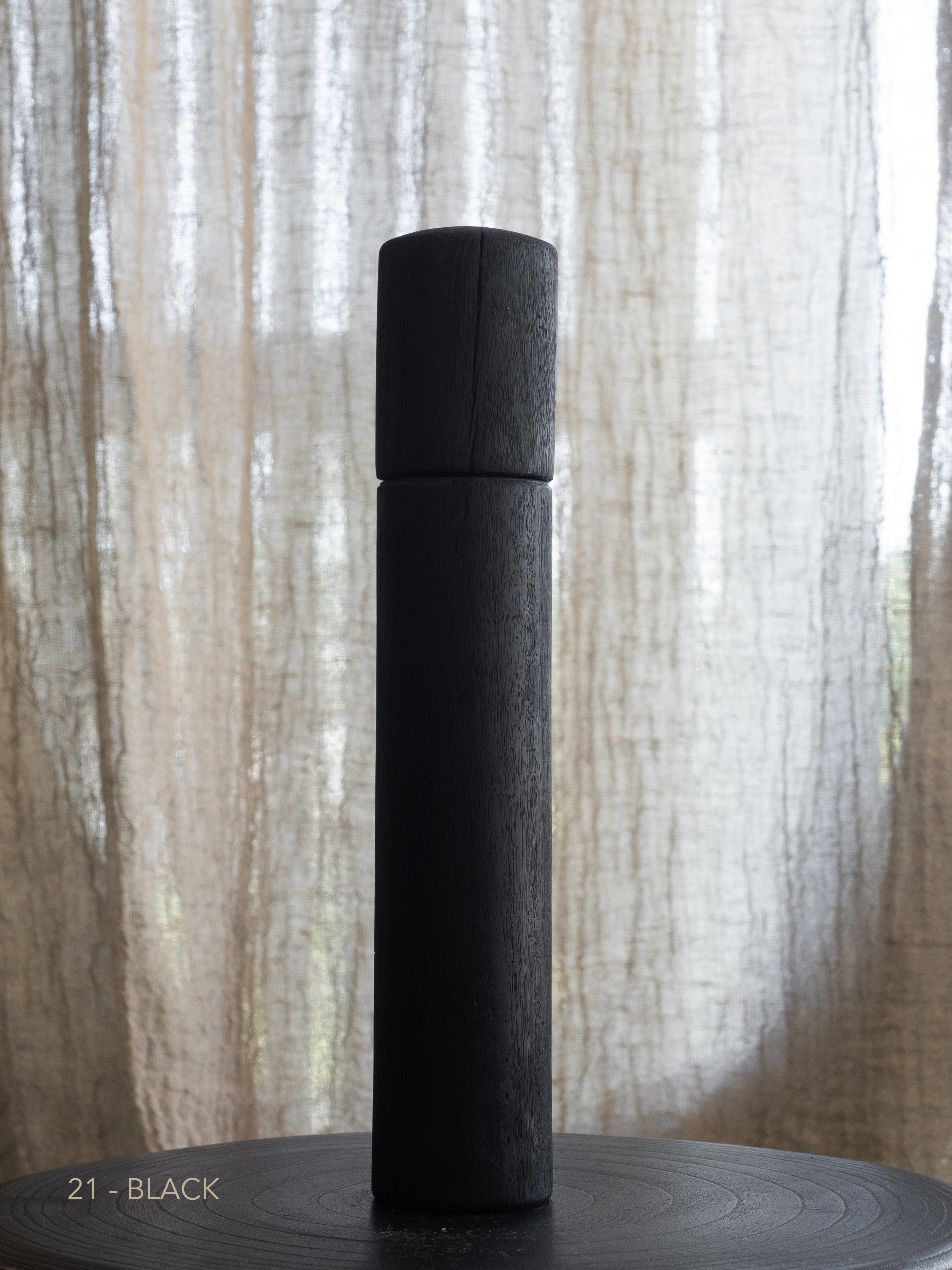 Post Gum Pepper Mill