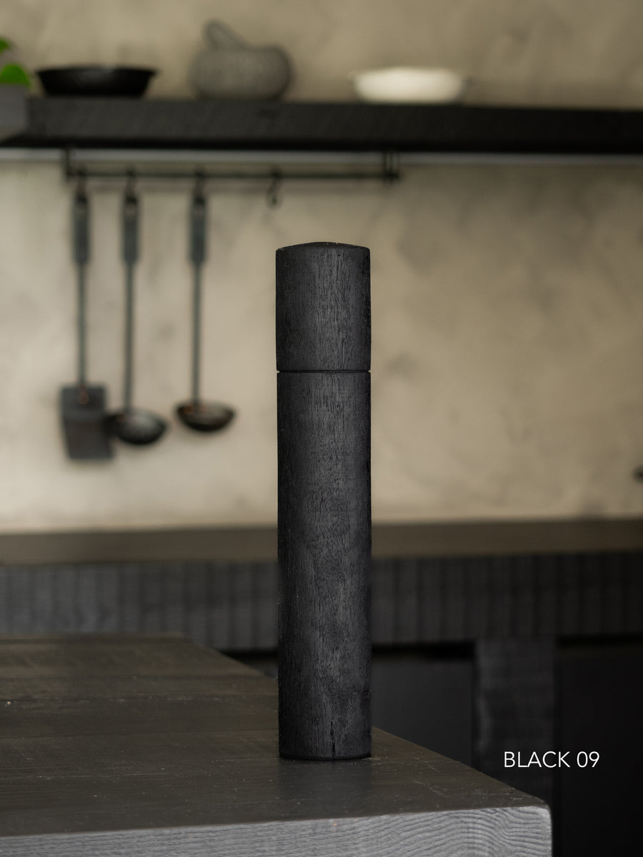 Post Gum Pepper Mill