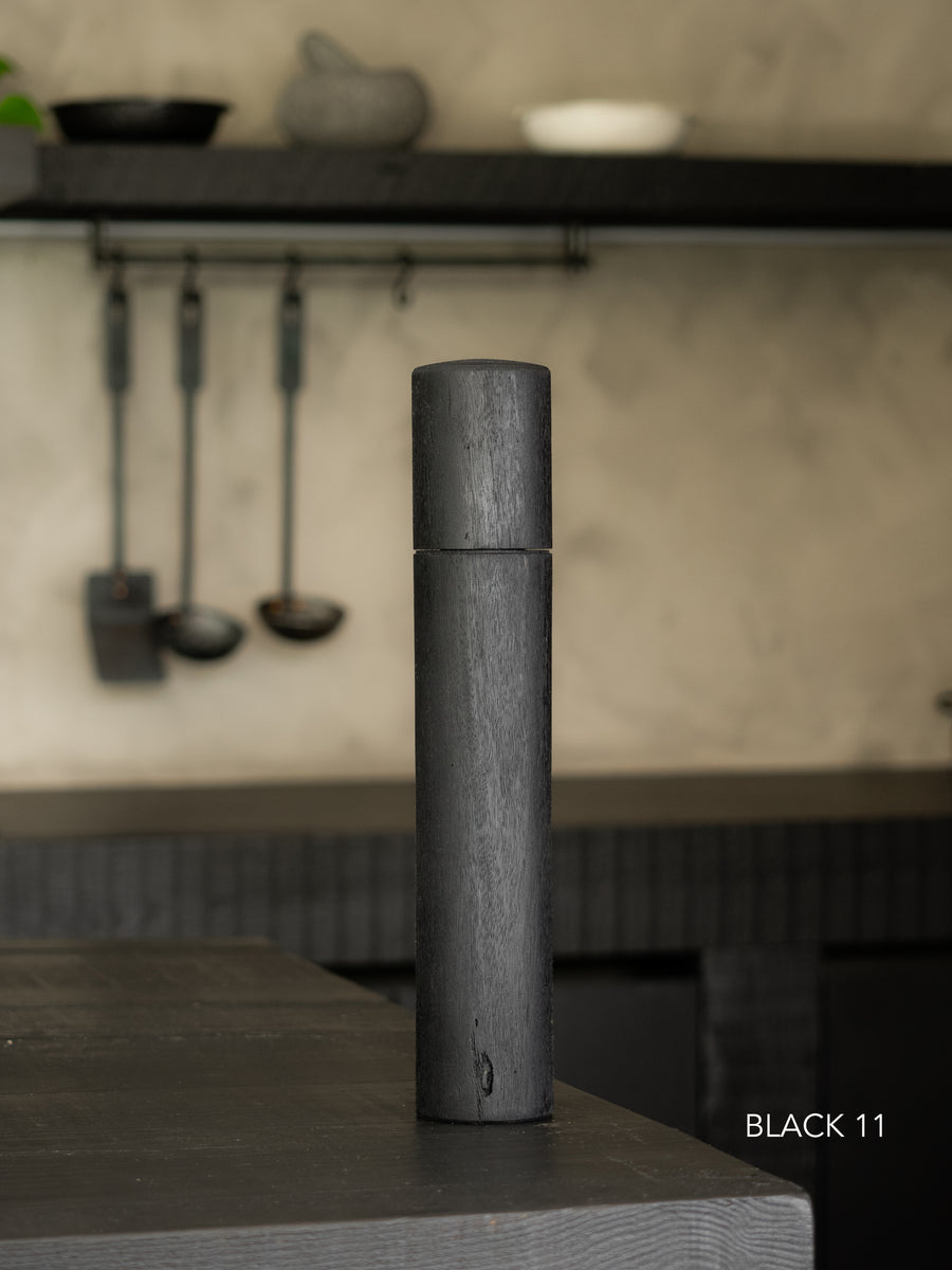 Post Gum Pepper Mill