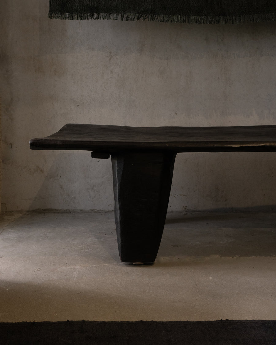 Naga Table