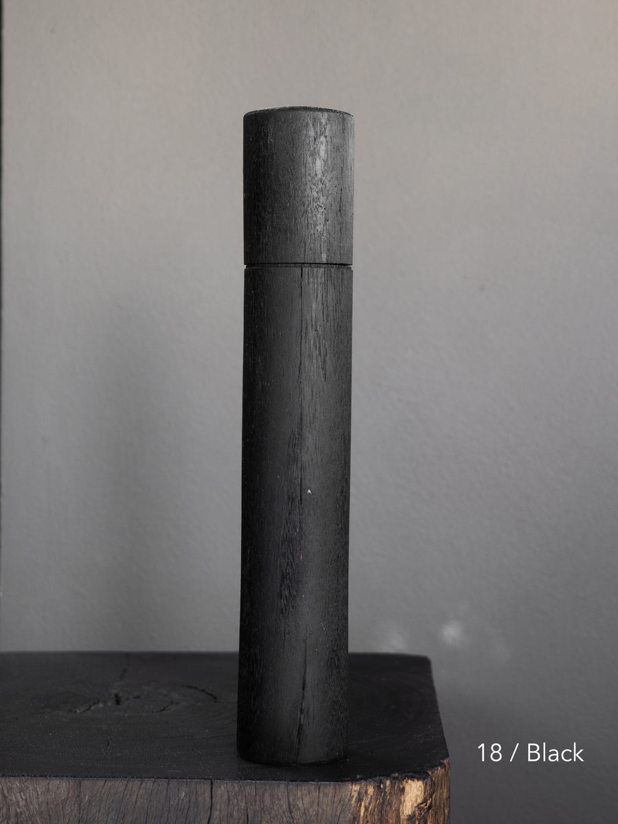 Post Gum Pepper Mill