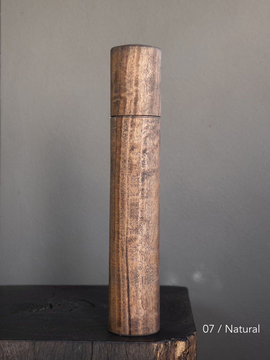 Post Gum Pepper Mill