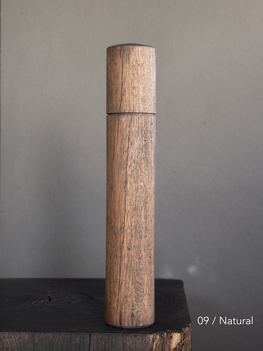 Post Gum Pepper Mill