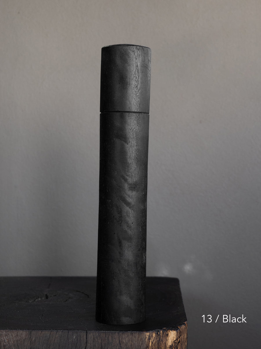 Post Gum Pepper Mill