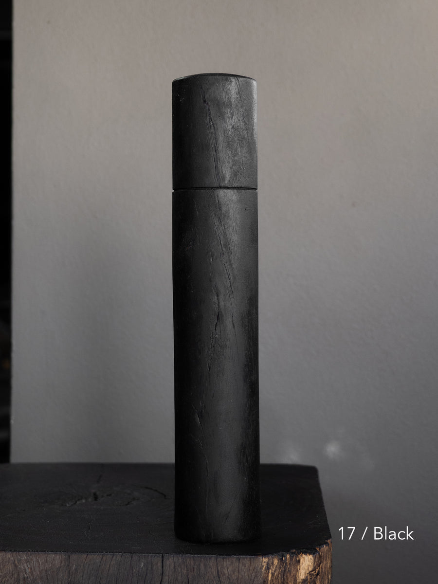 Post Gum Pepper Mill