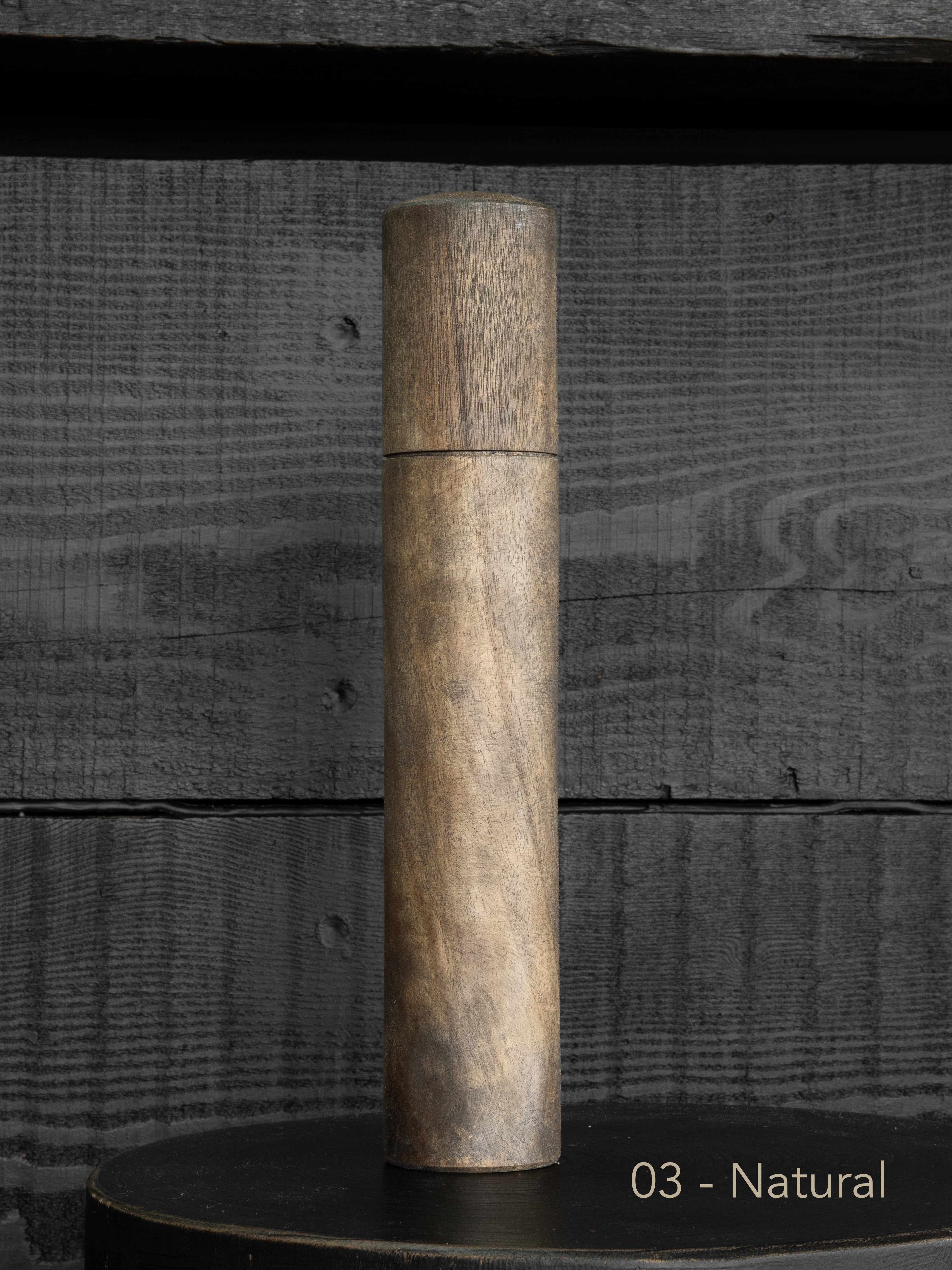 Post Gum Pepper Mill