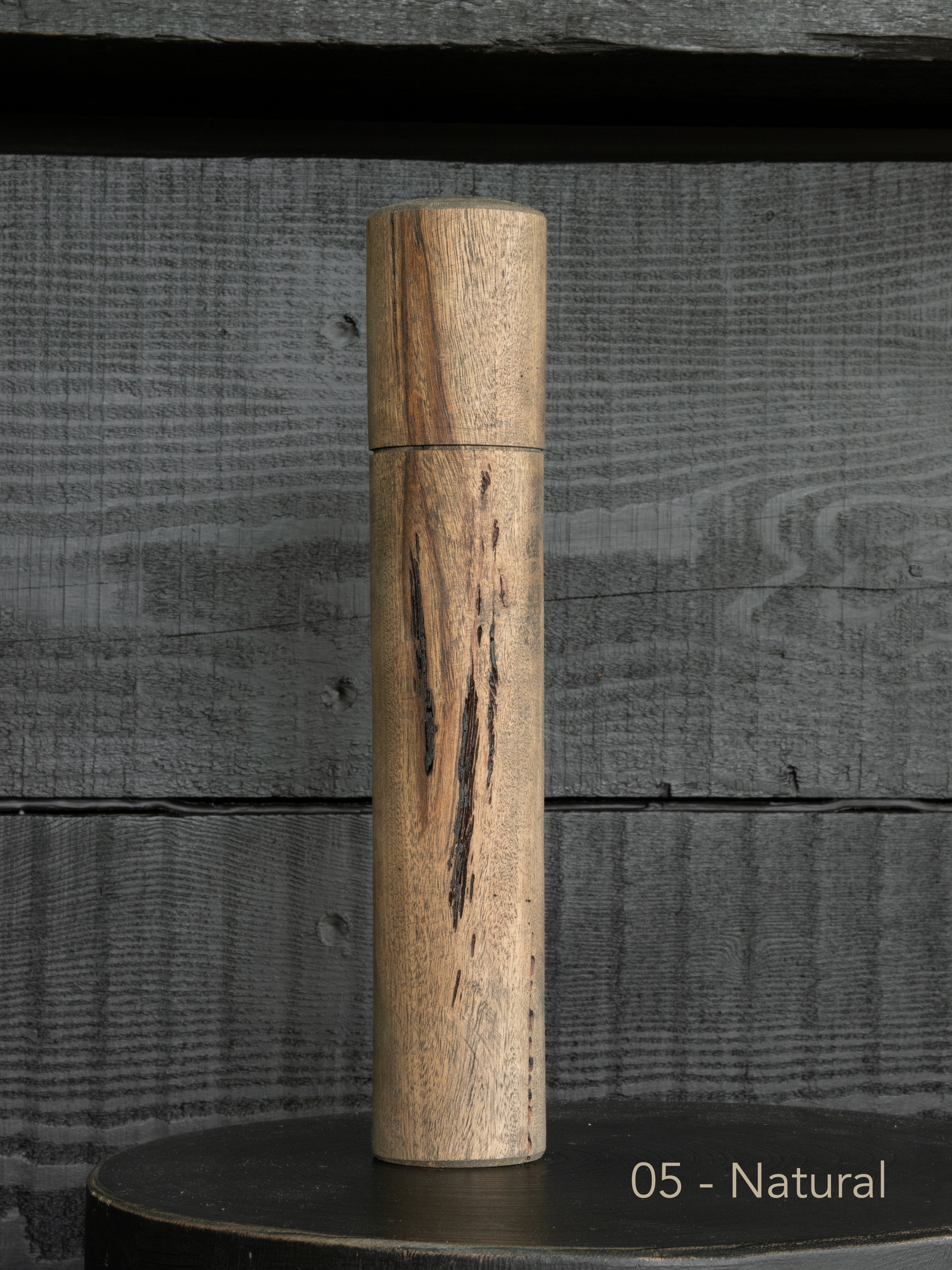 Post Gum Pepper Mill