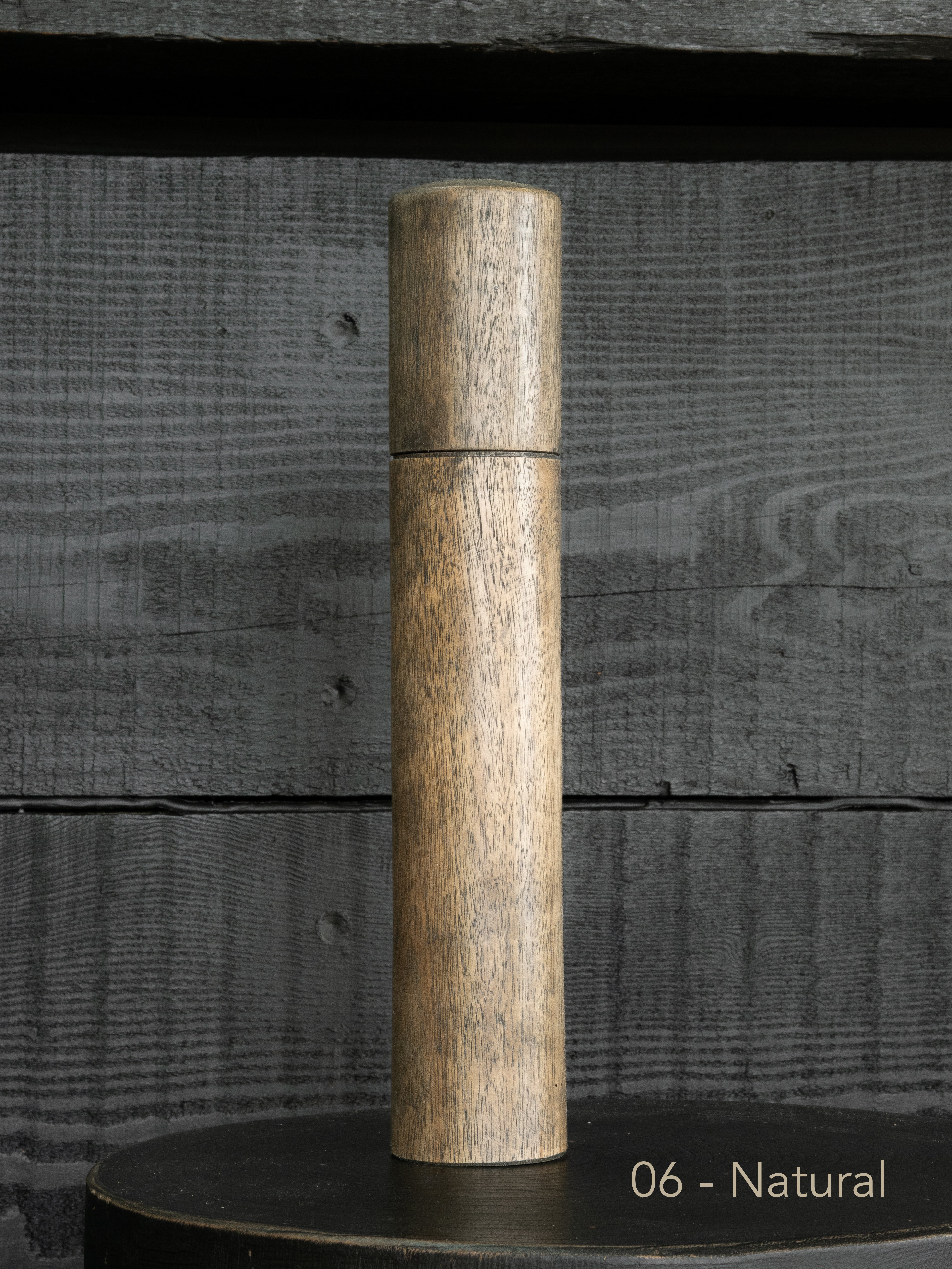 Post Gum Pepper Mill
