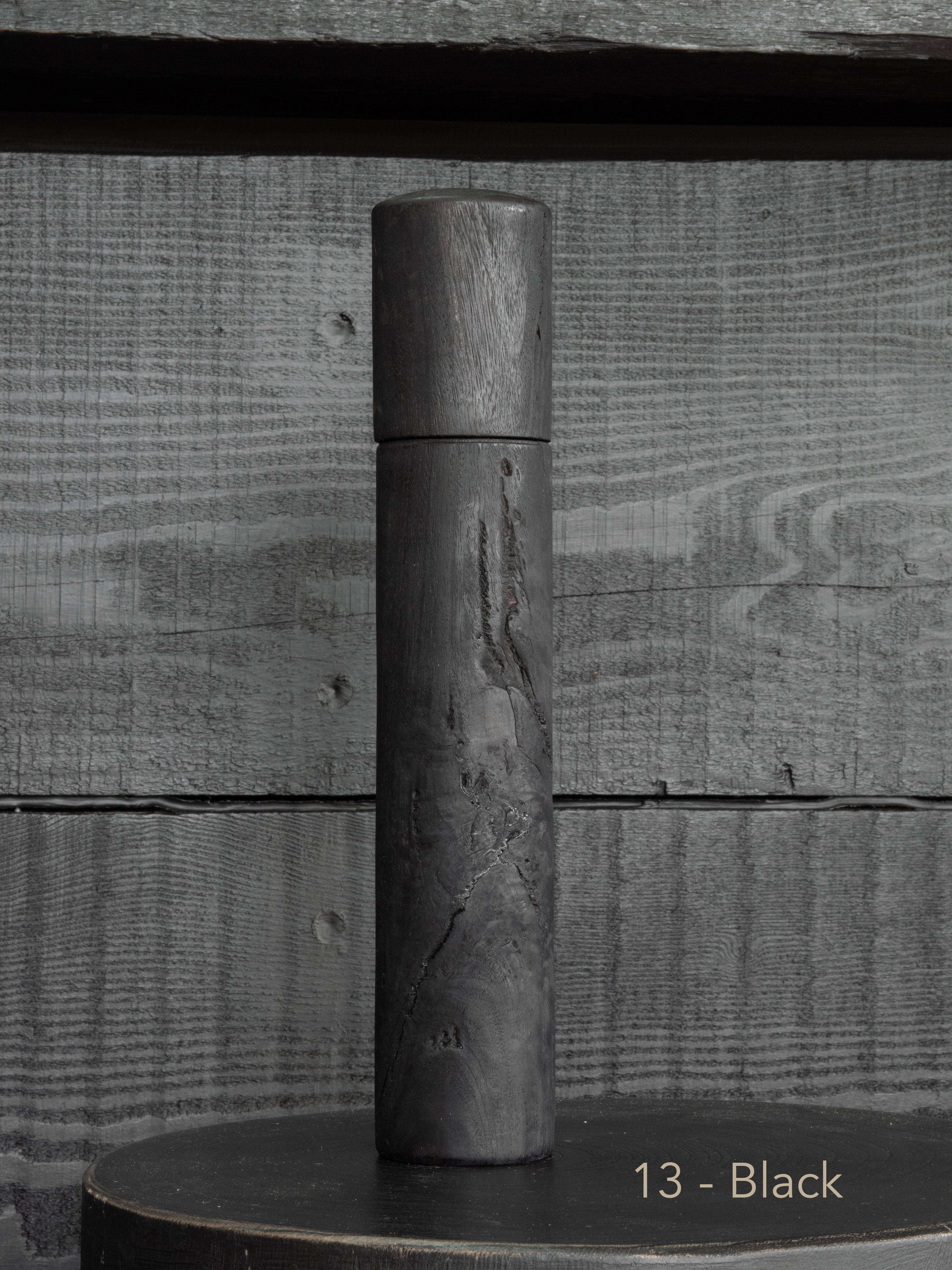 Post Gum Pepper Mill