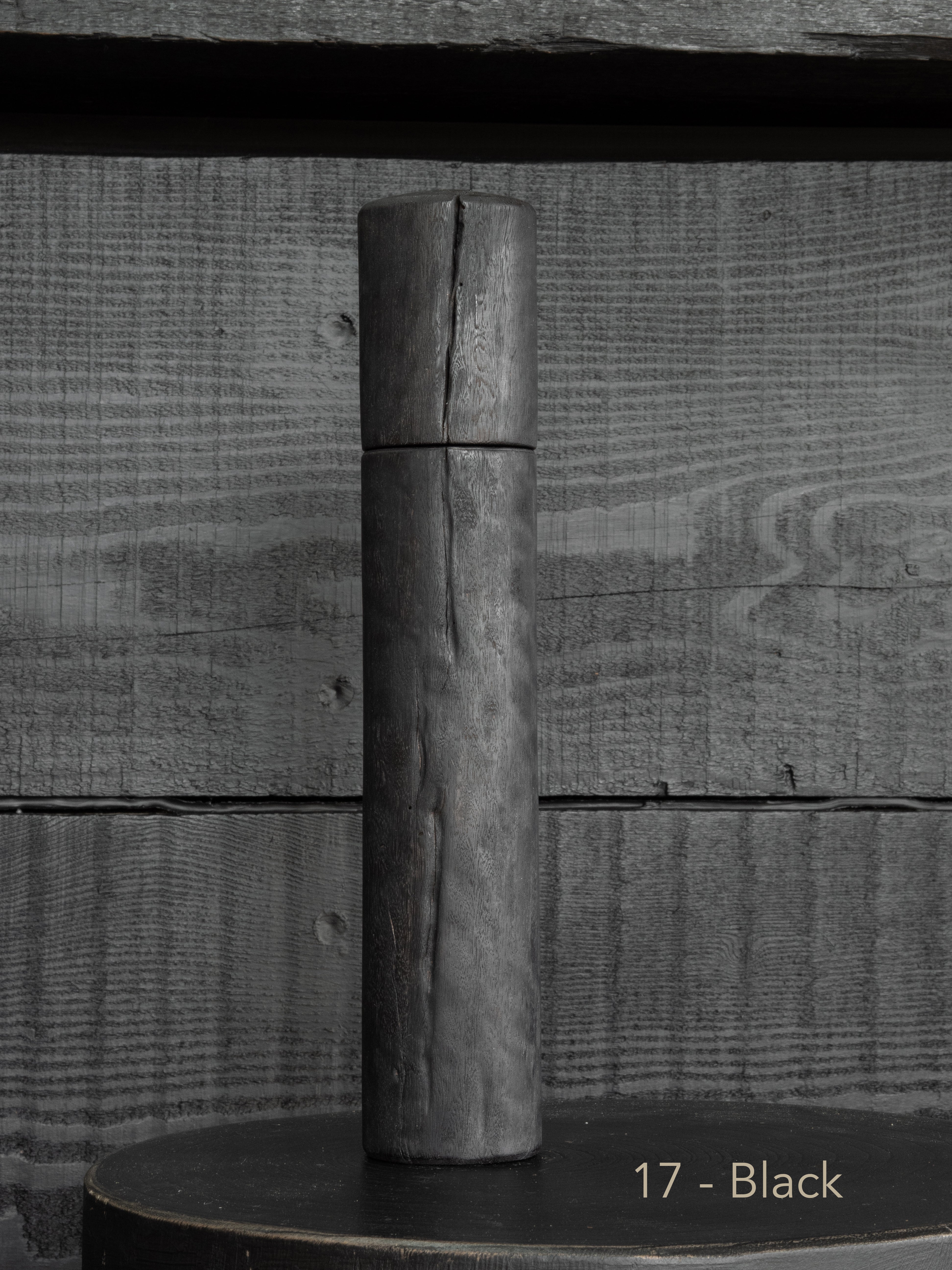 Post Gum Pepper Mill