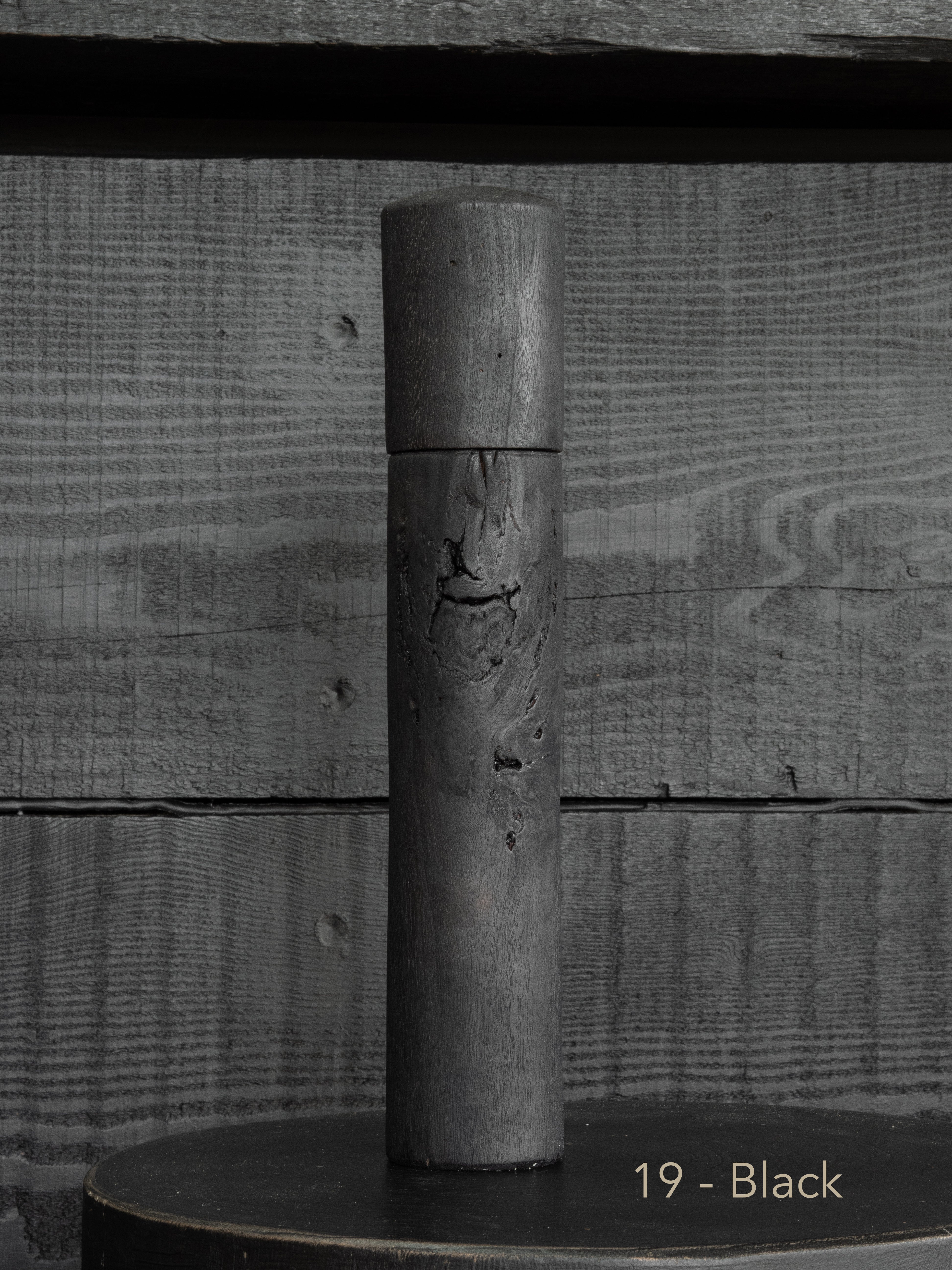 Post Gum Pepper Mill