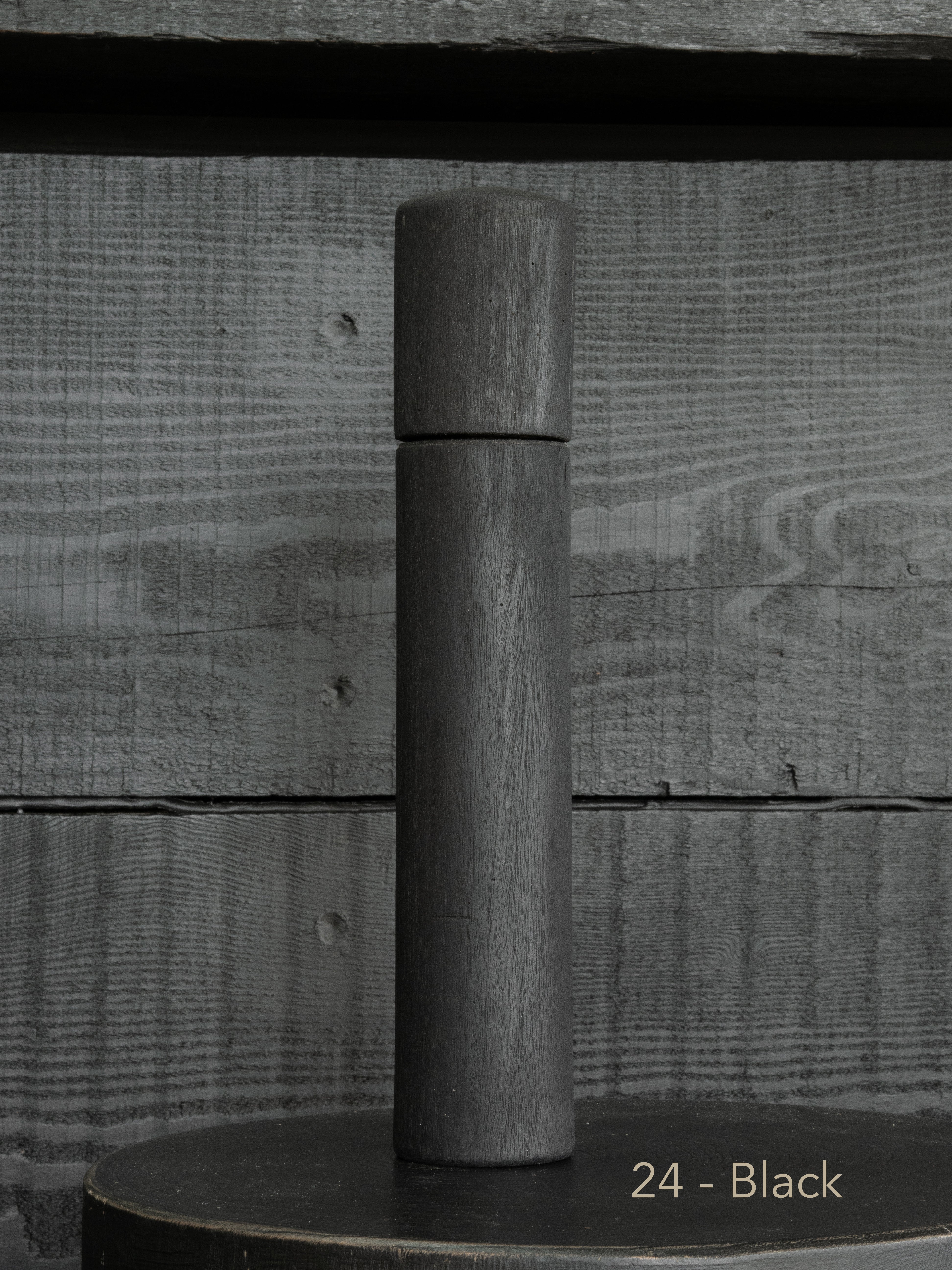 Post Gum Pepper Mill