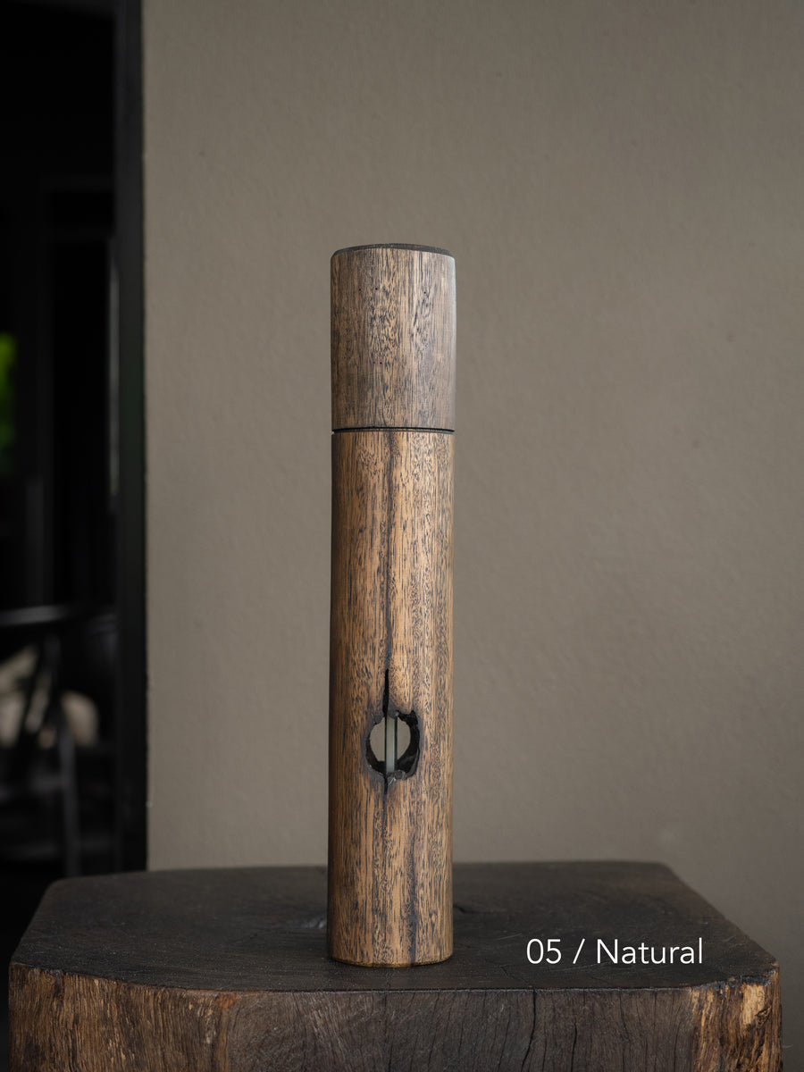 Post Gum Pepper Mill