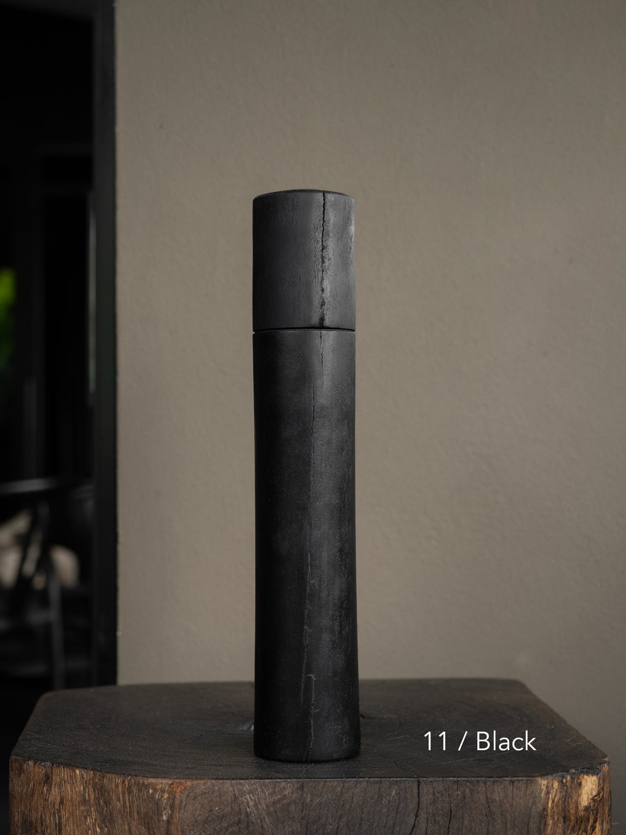 Post Gum Pepper Mill