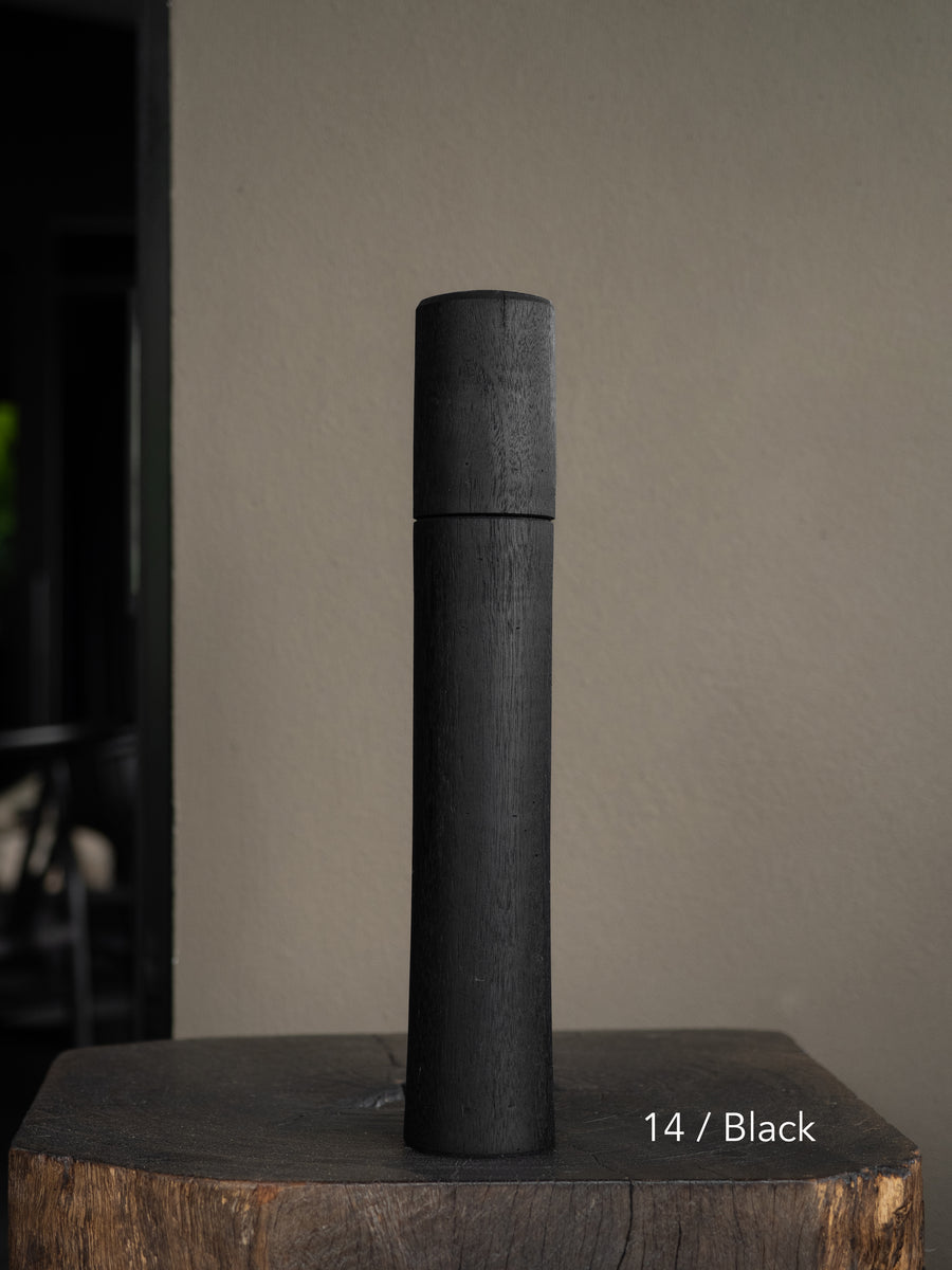 Post Gum Pepper Mill