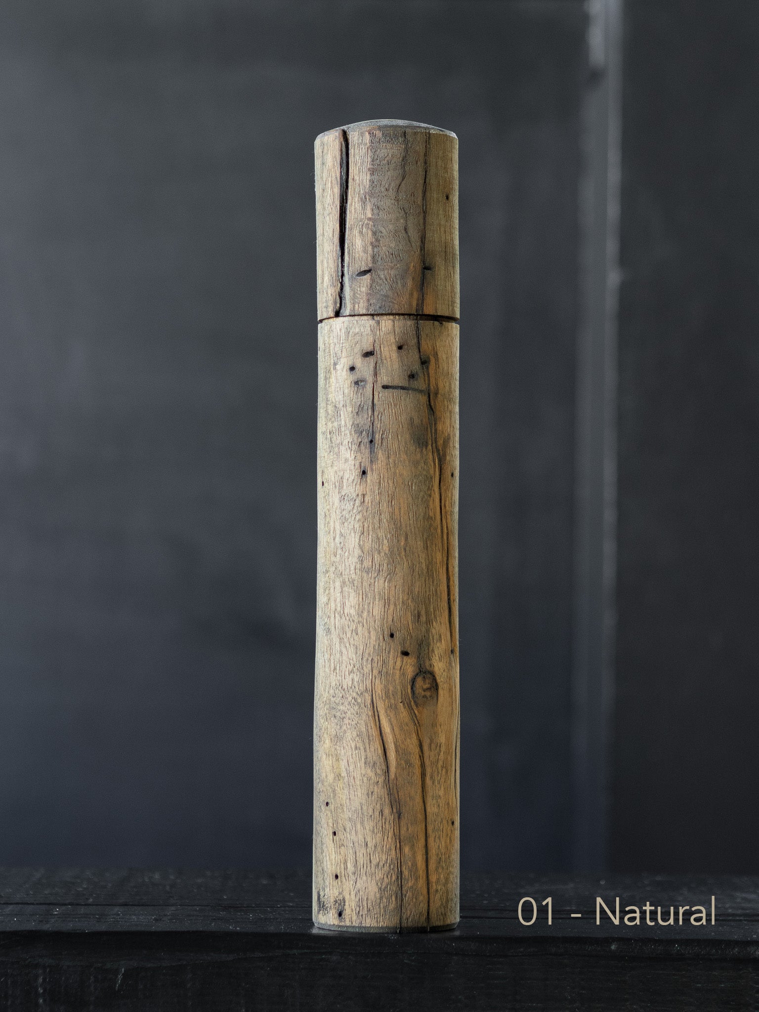 Post Gum Pepper Mill