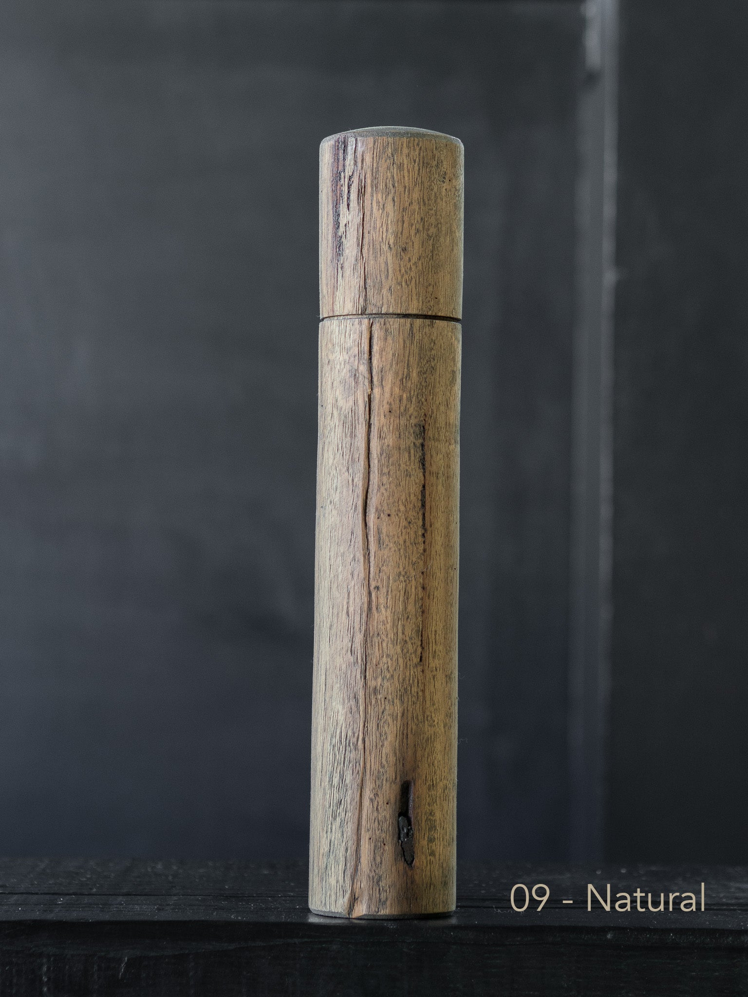 Post Gum Pepper Mill