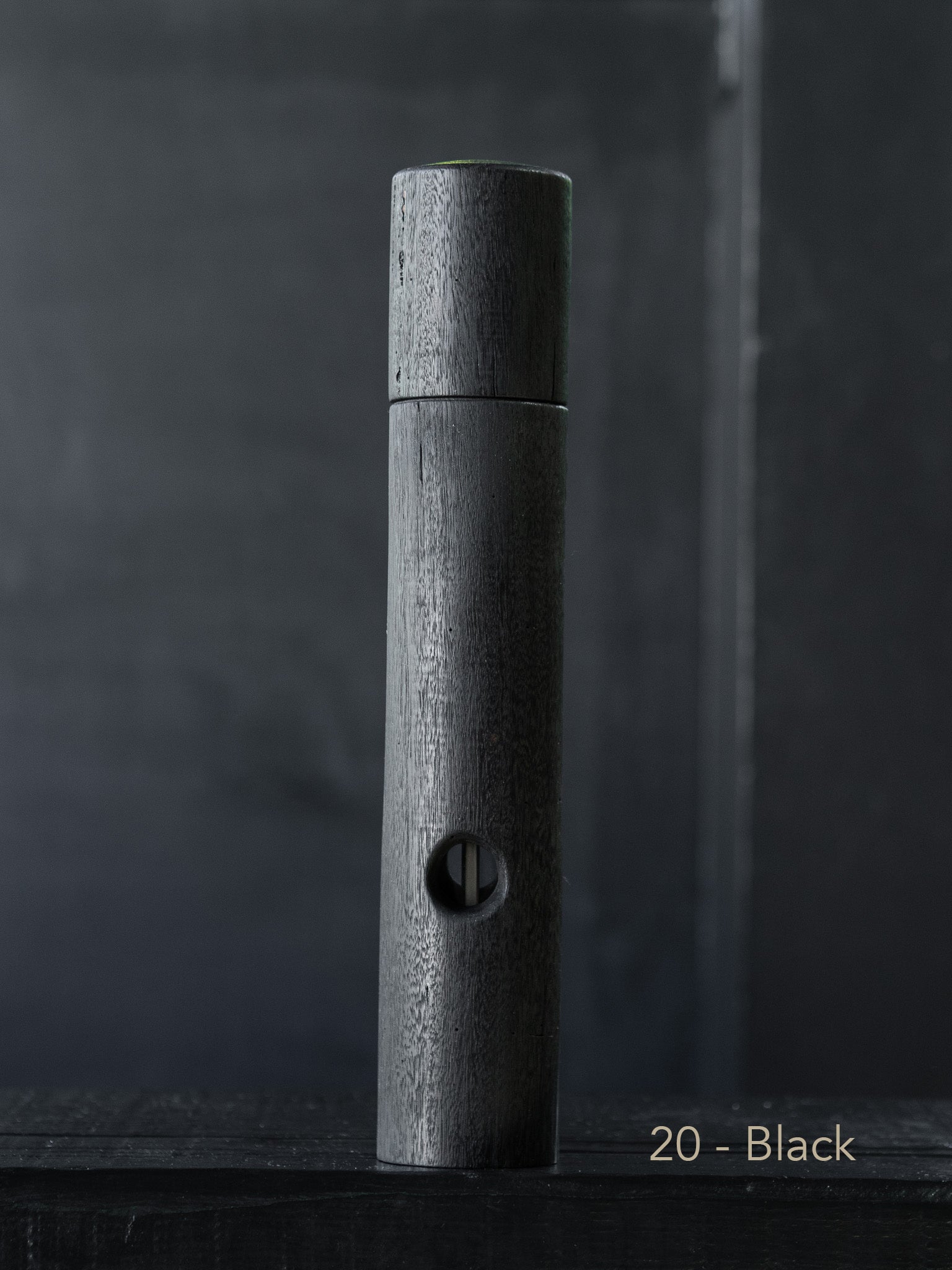 Post Gum Pepper Mill