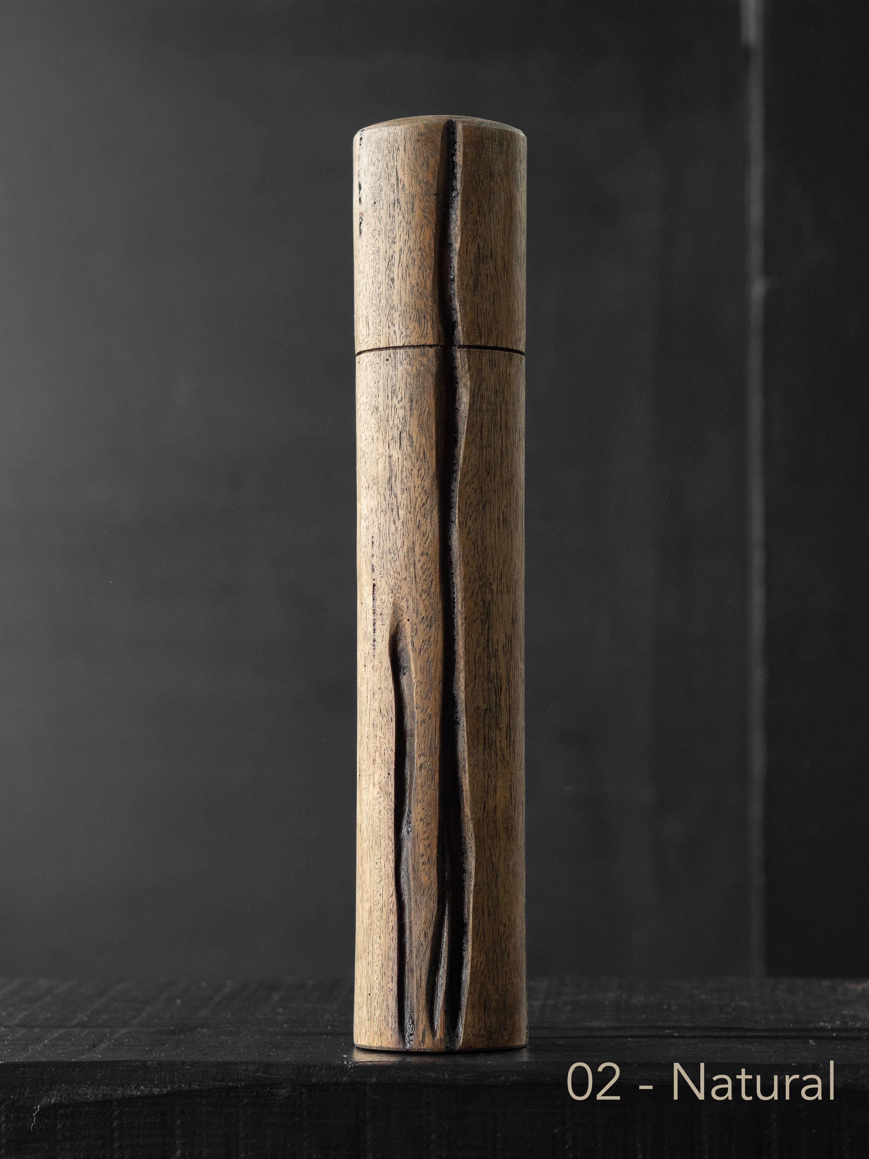 Post Gum Pepper Mill