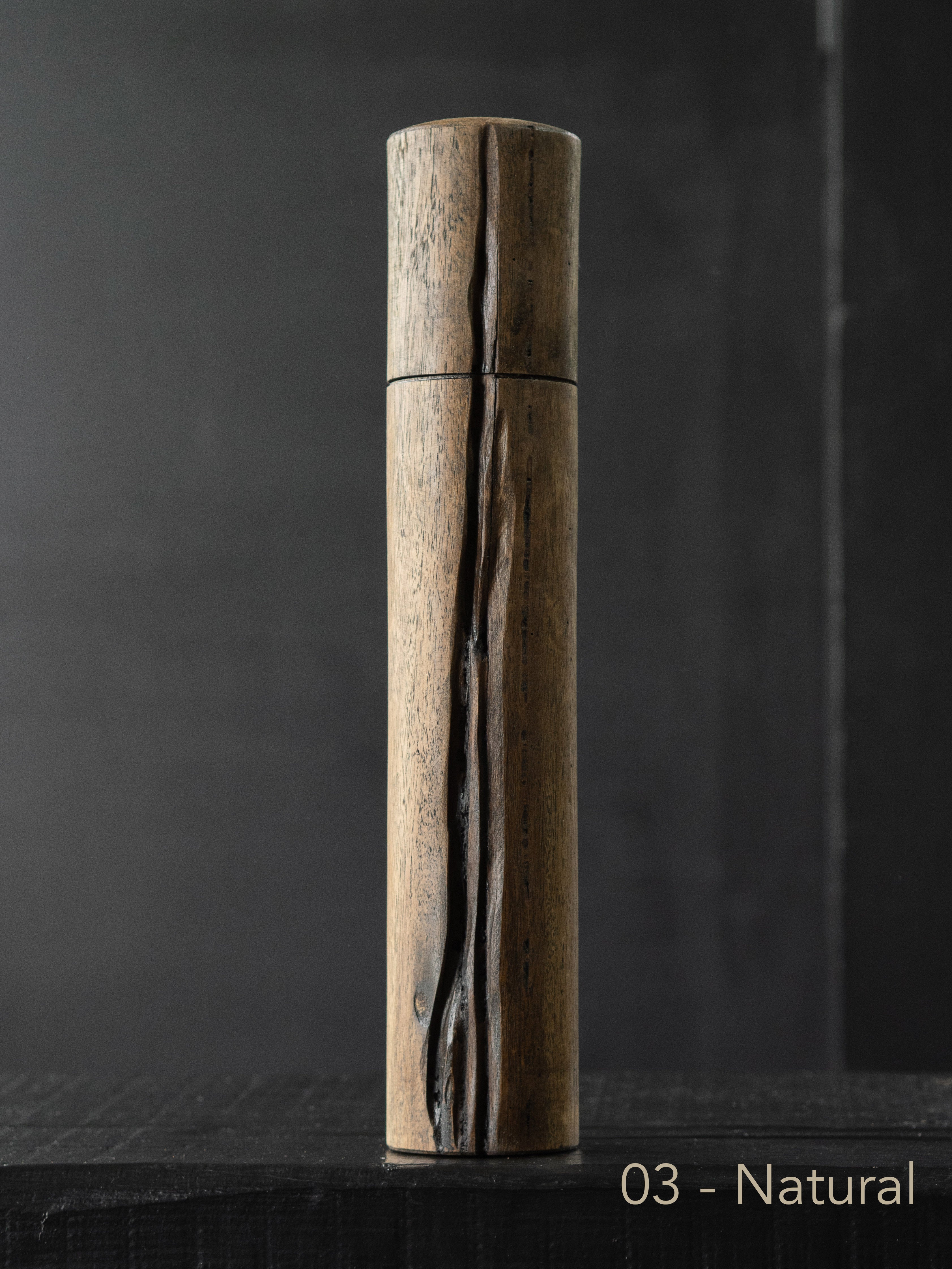 Post Gum Pepper Mill