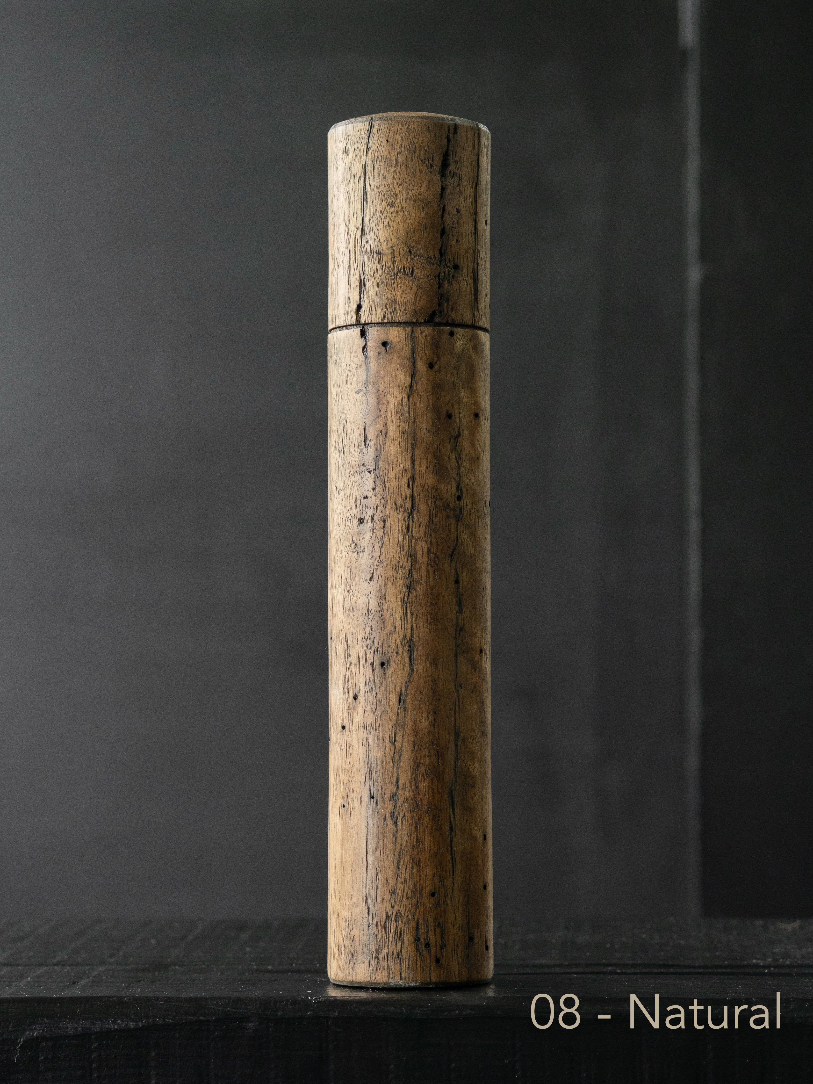 Post Gum Pepper Mill