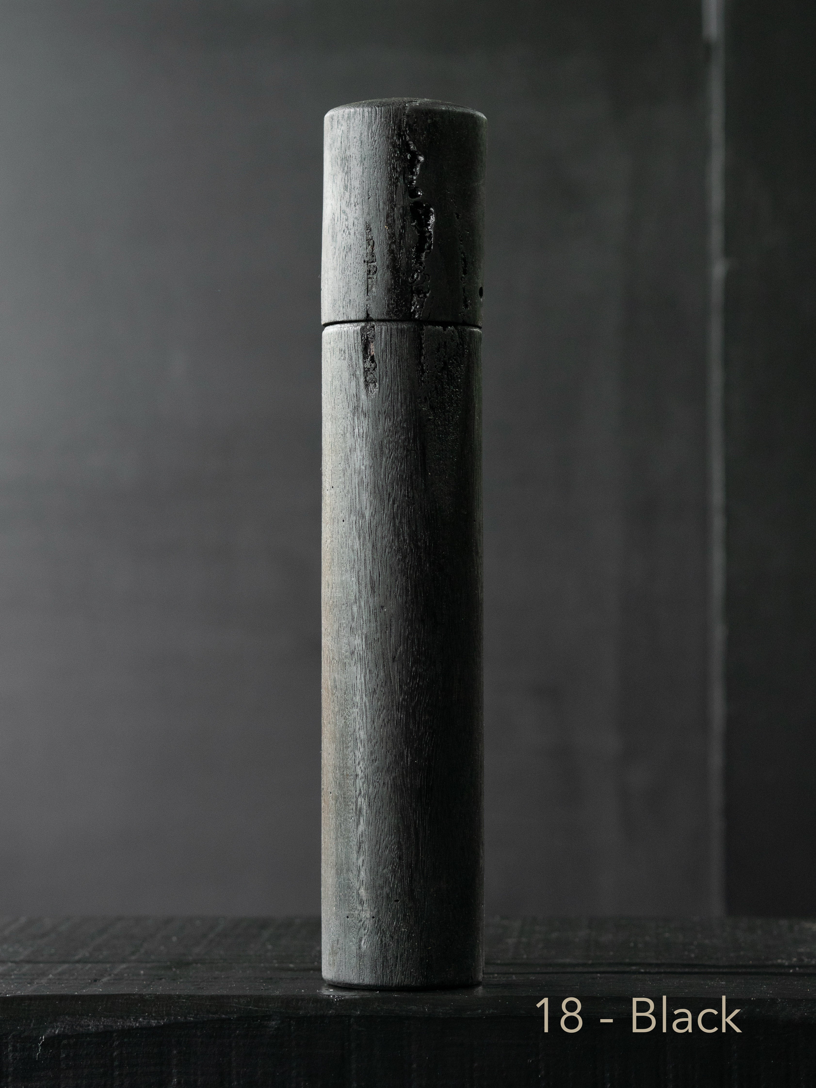 Post Gum Pepper Mill