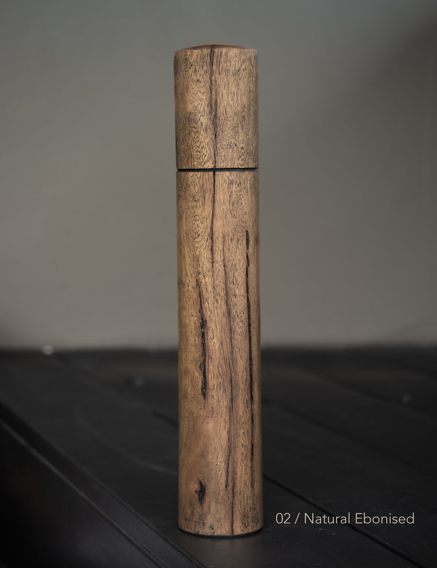 Post Gum Pepper Mill