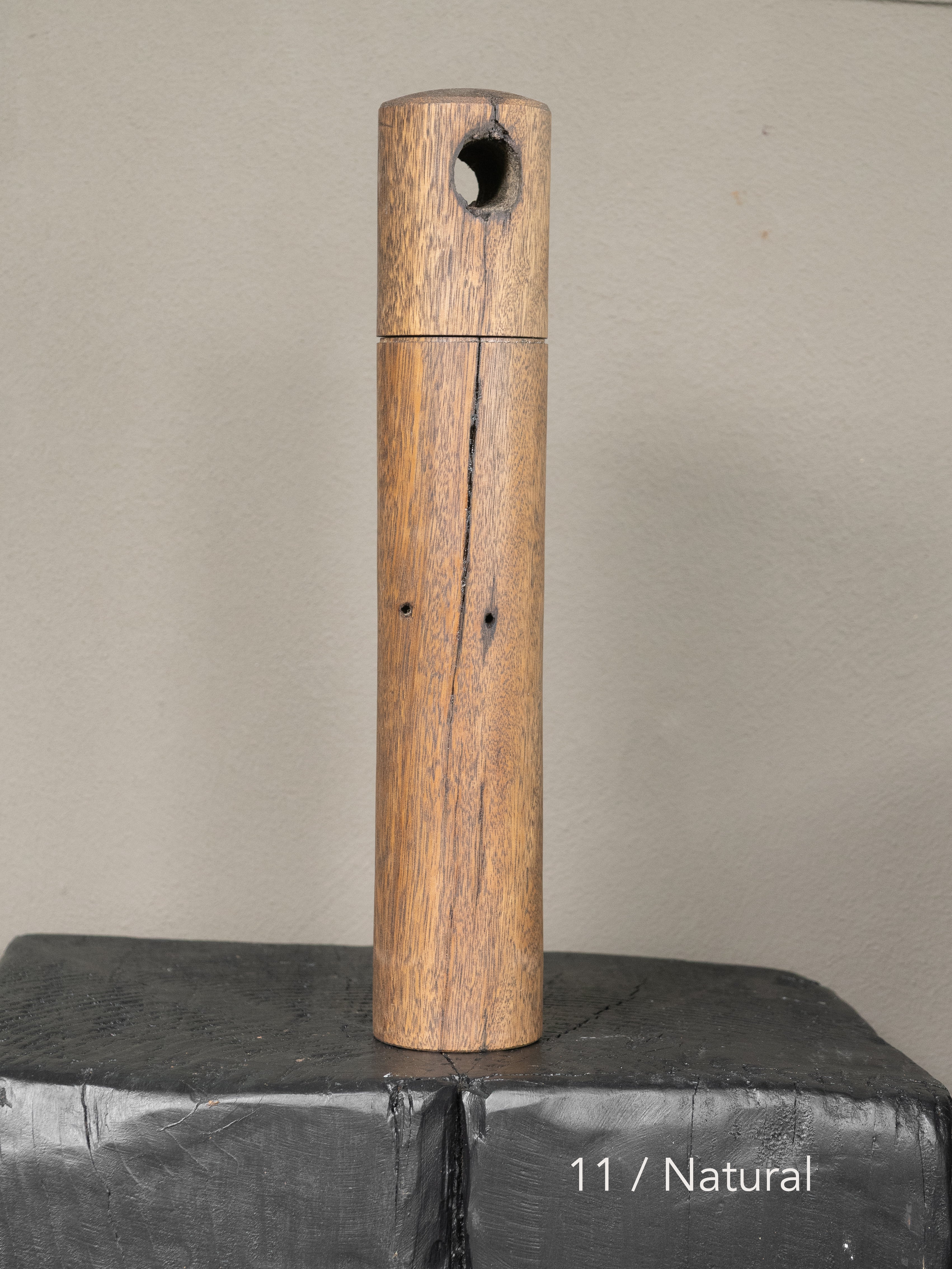 Post Gum Pepper Mill