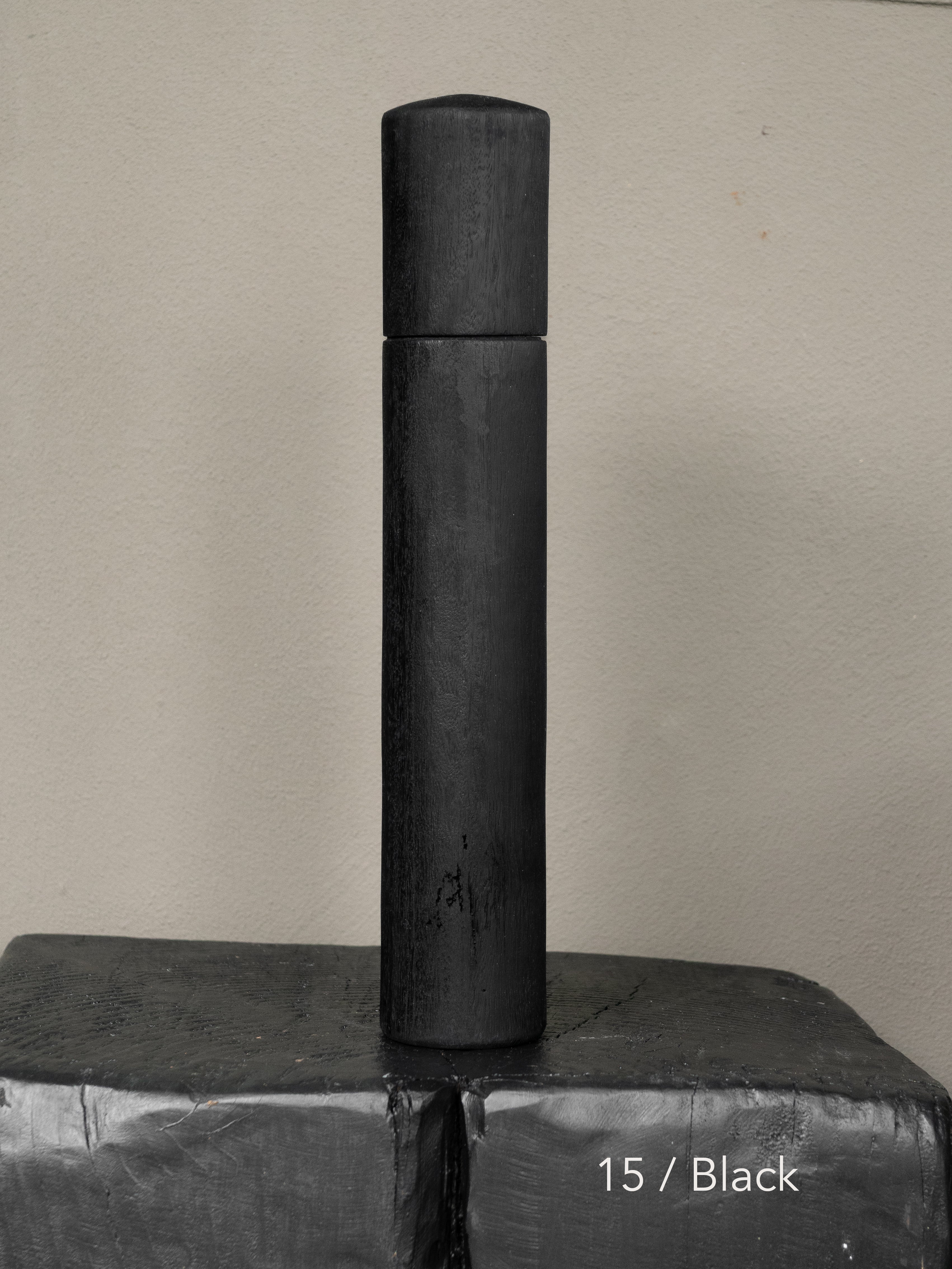 Post Gum Pepper Mill
