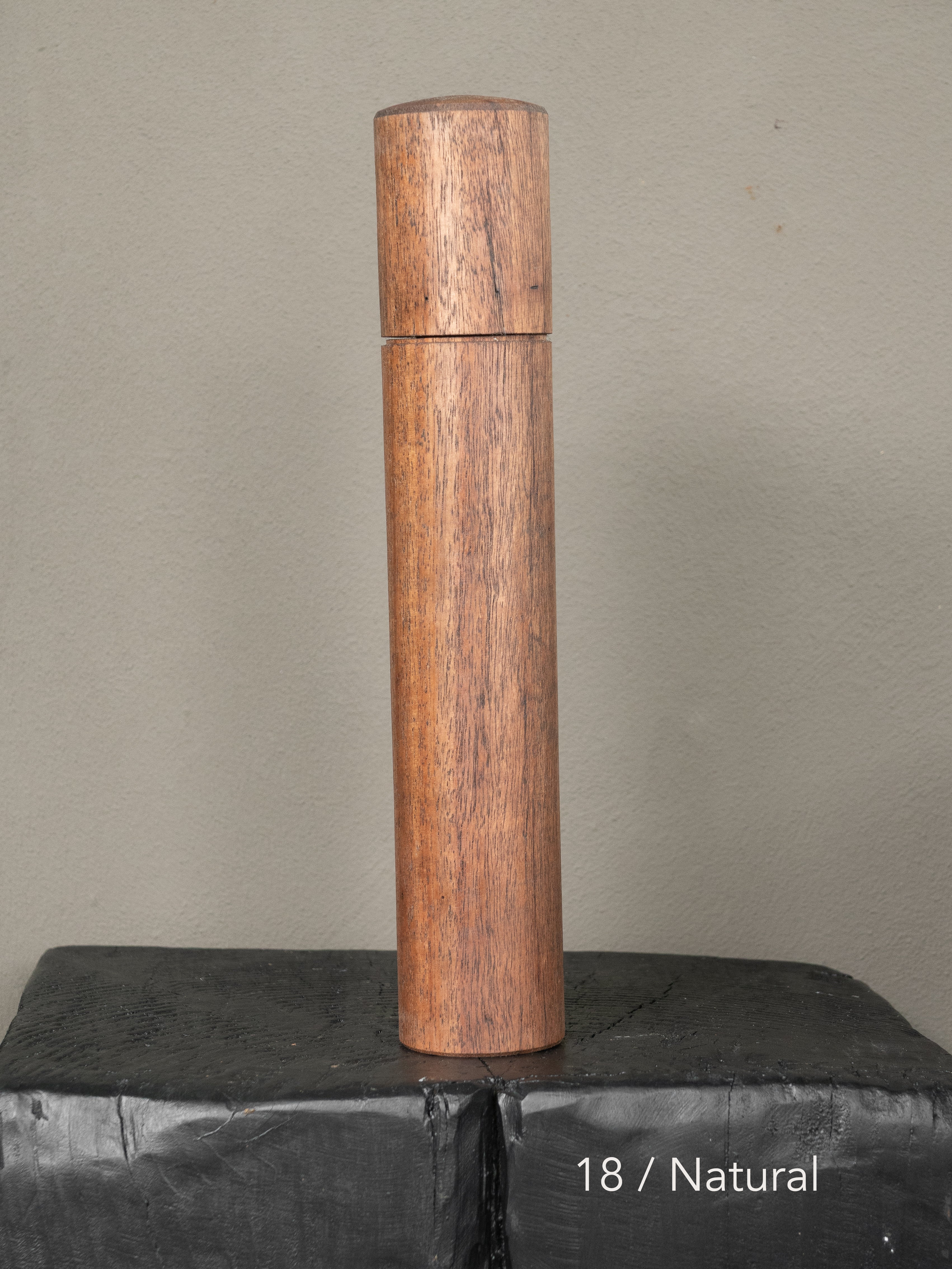Post Gum Pepper Mill