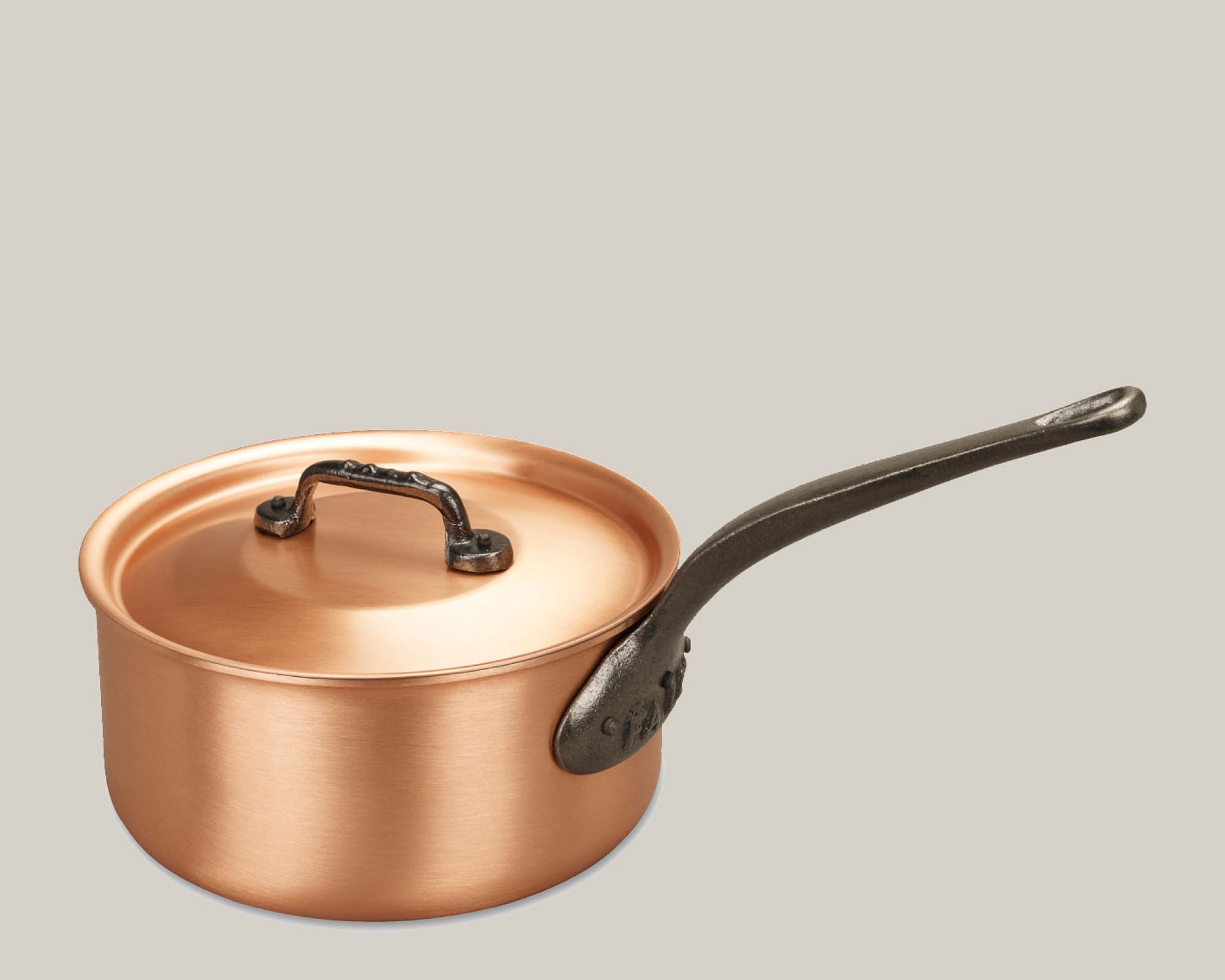 Classic Saucepan with Lid - Shackpalace Rituals