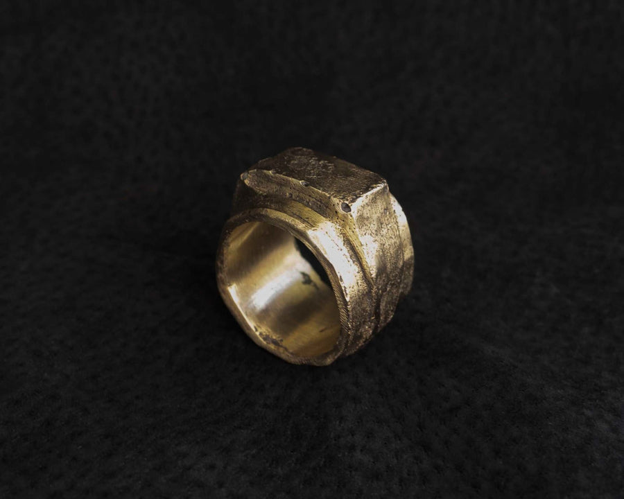 US 7 (17.32mm inside diameter) / D4 - Duality Ring Shack Palace