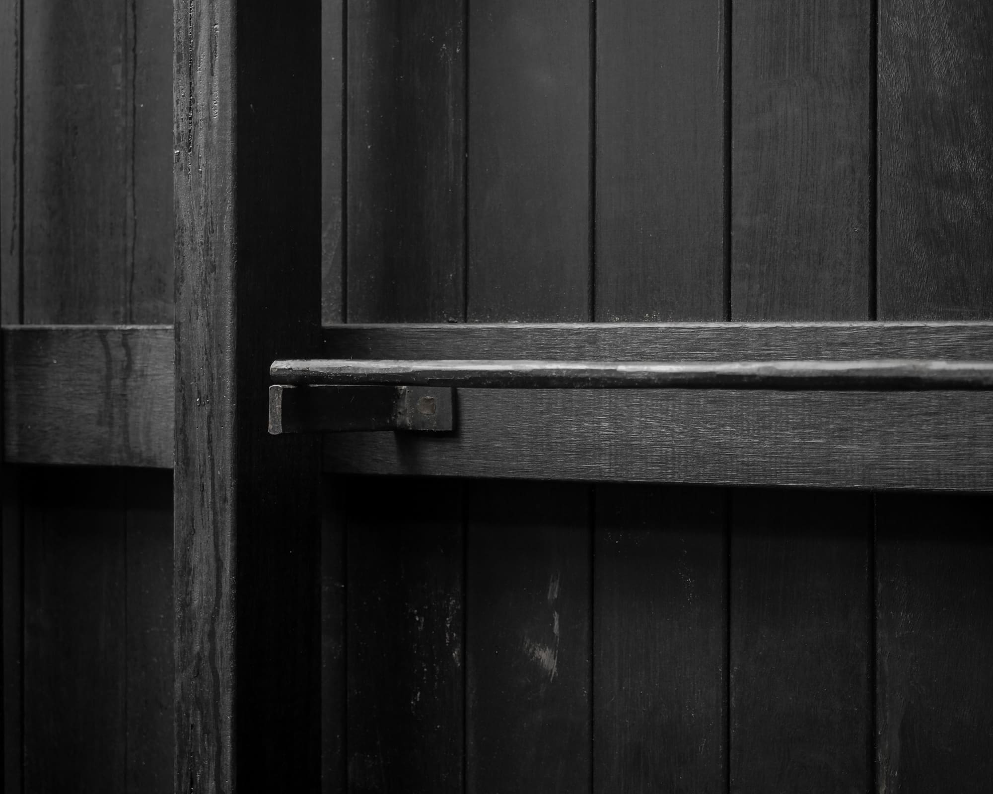 Forged Rail Shackpalace Rituals